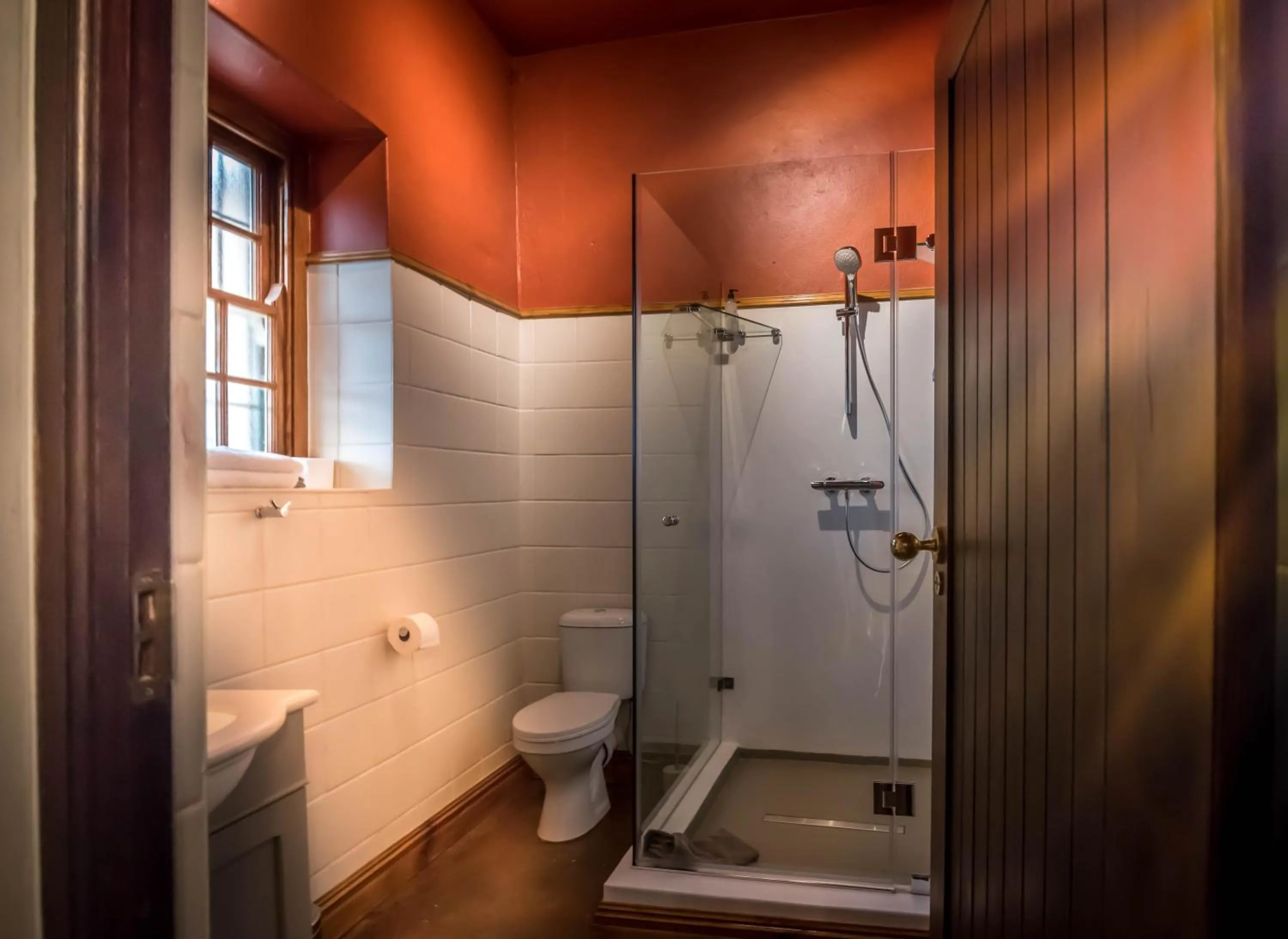 Shower in De Leeuwenhof Estate