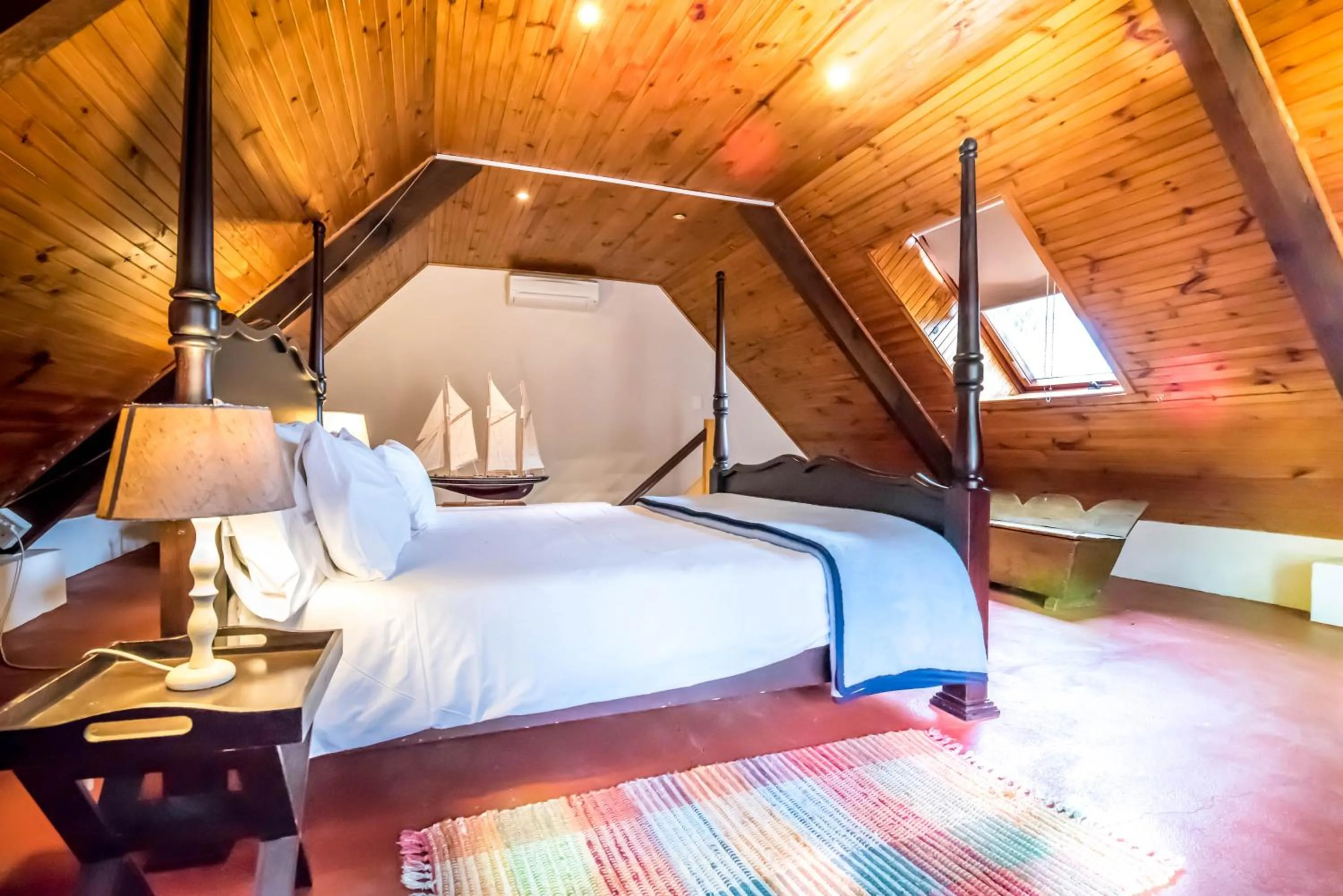 Bed in De Leeuwenhof Estate