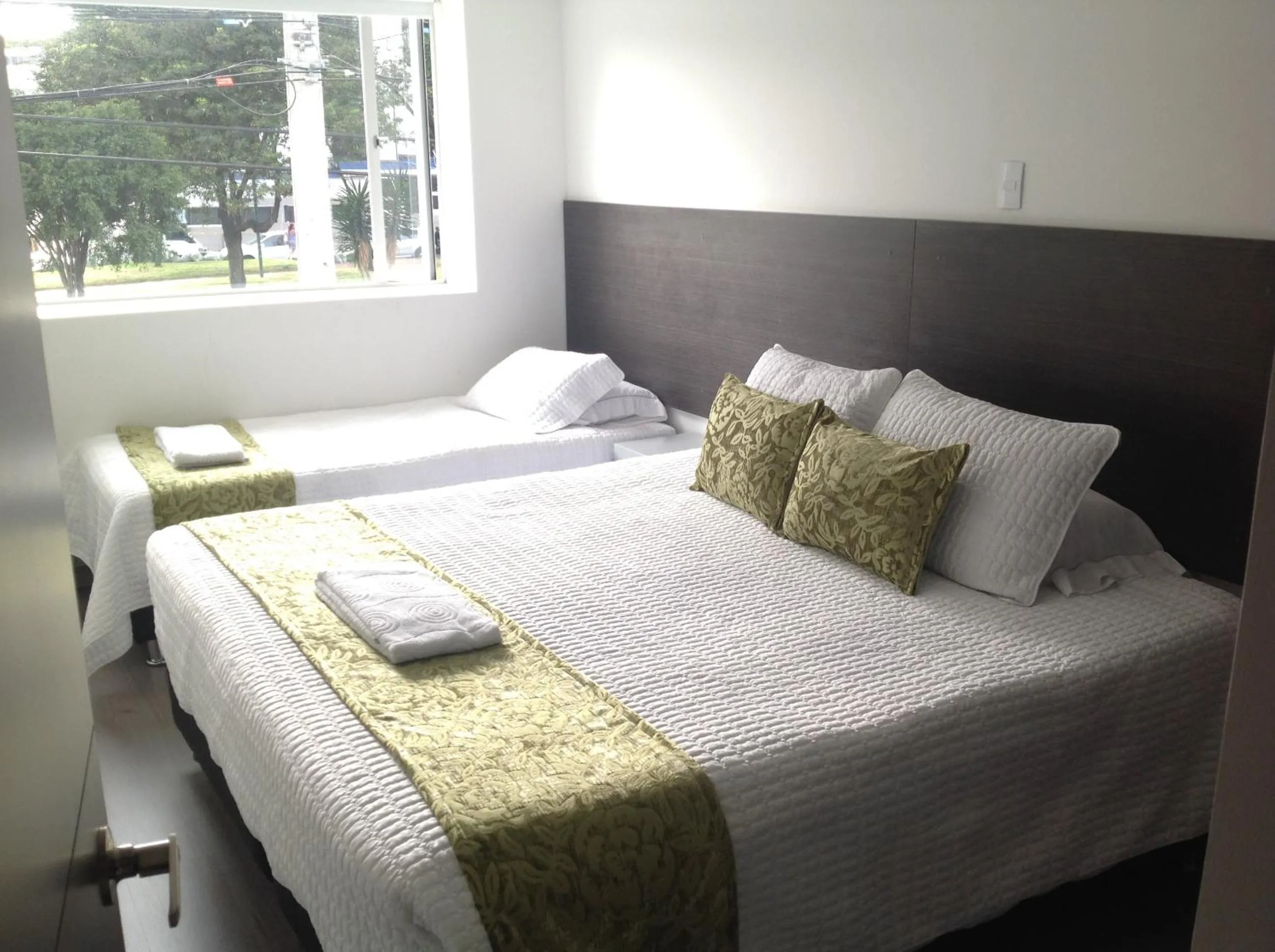Triple Room with Private Bathroom - single occupancy in Hotel Burana