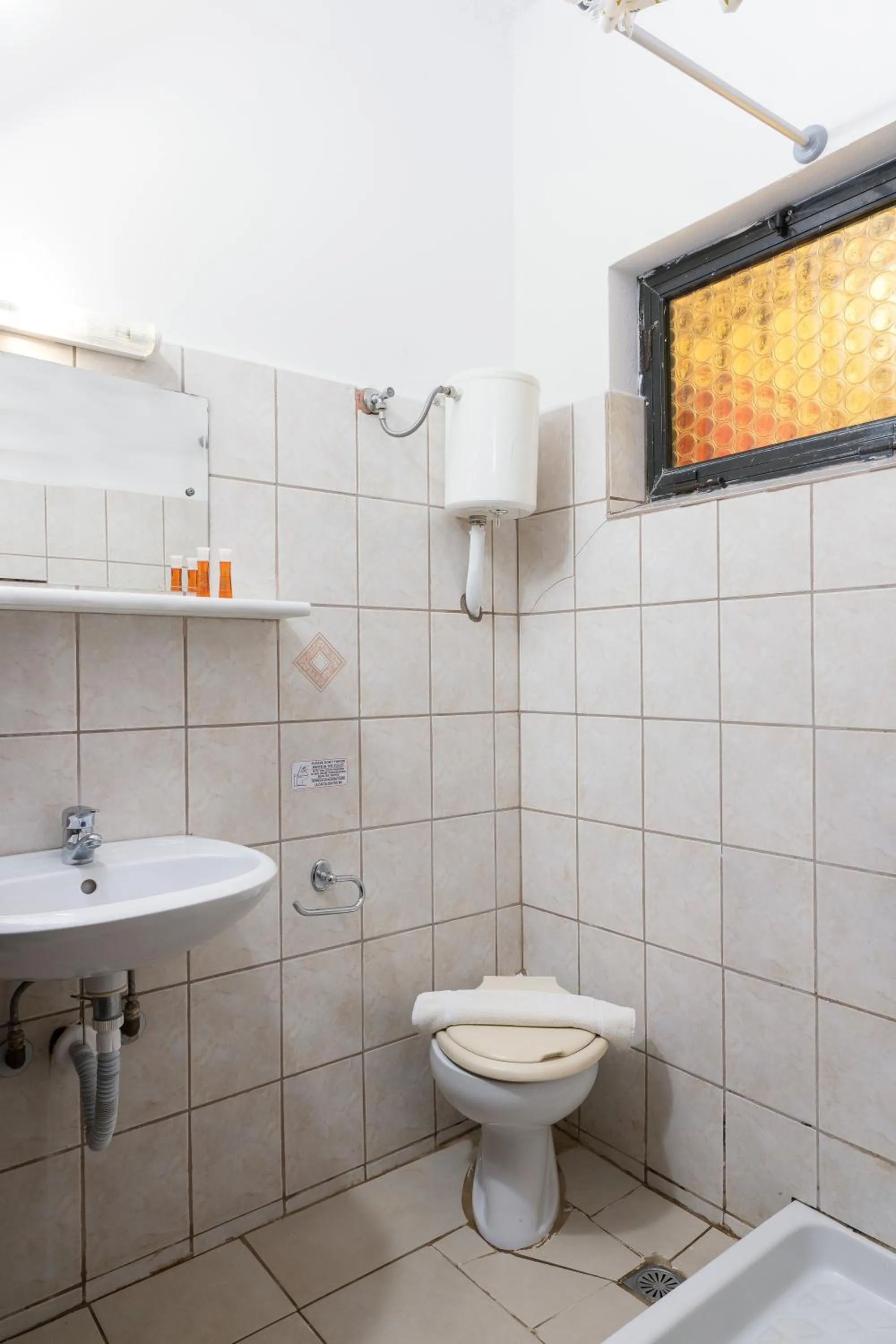 Bathroom in Dimitra Studios