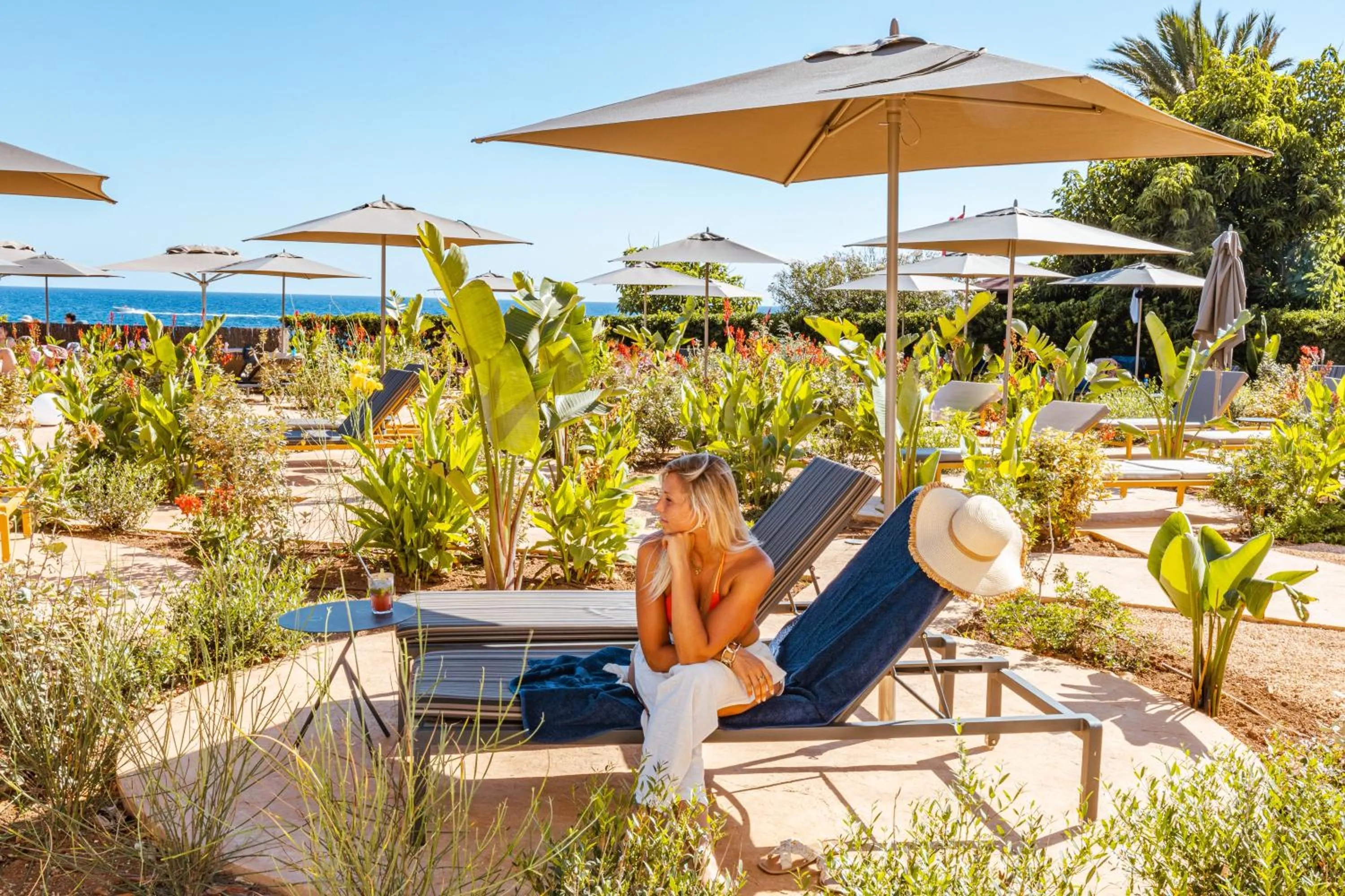 Garden in Seth Santo Tomás