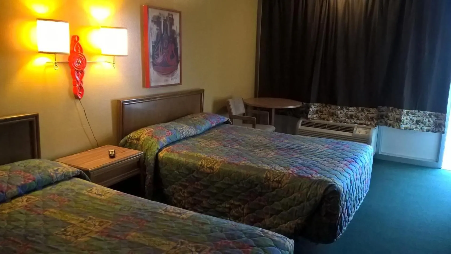 Other, Bed in Dogwood Motel