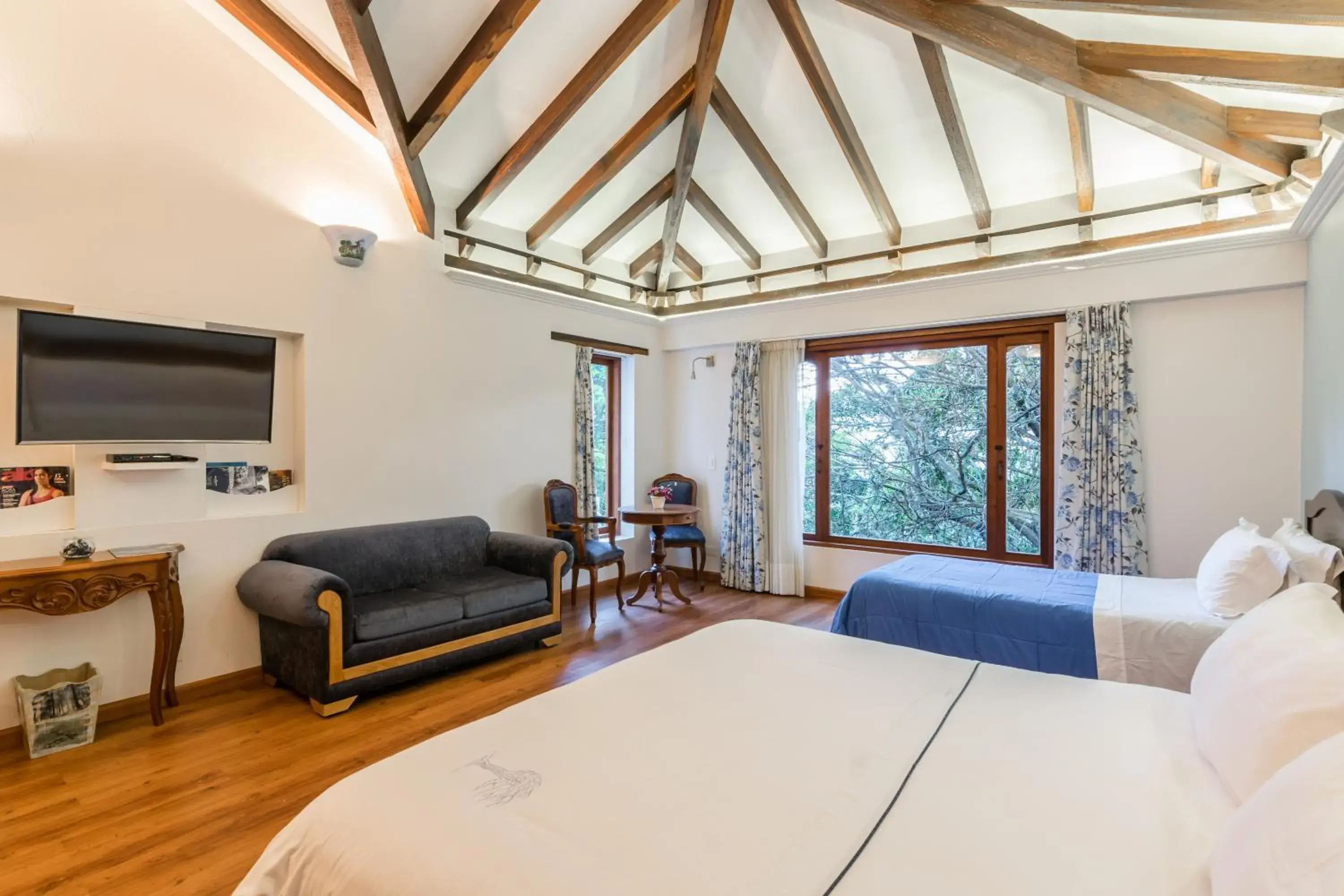 Family Room in La Casa Del Arbol Hotel Boutique Villa de Leyva Family Room in La Casa Del Arbol Hotel Boutique Villa de Leyva