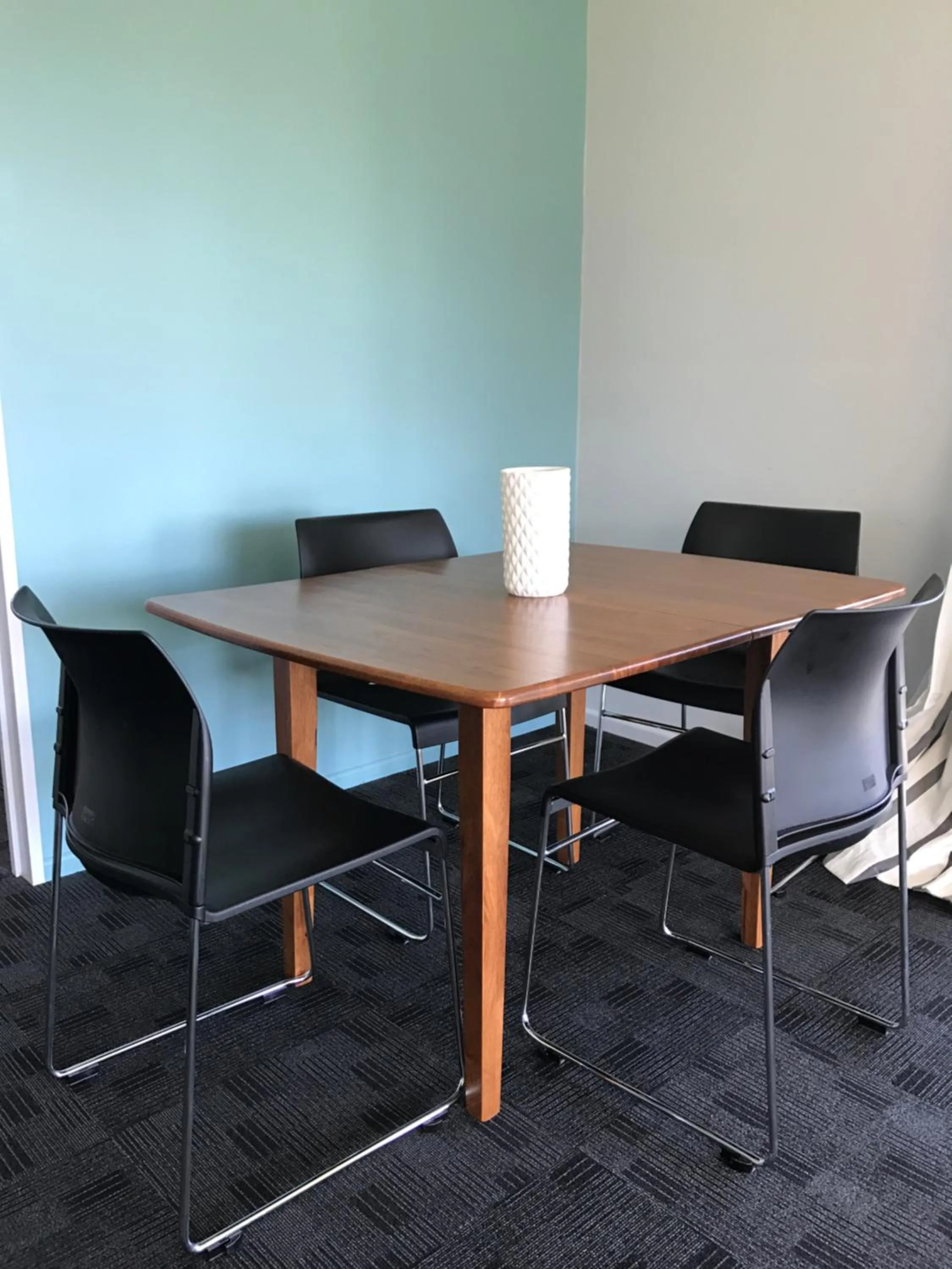 Dining area in Rataview