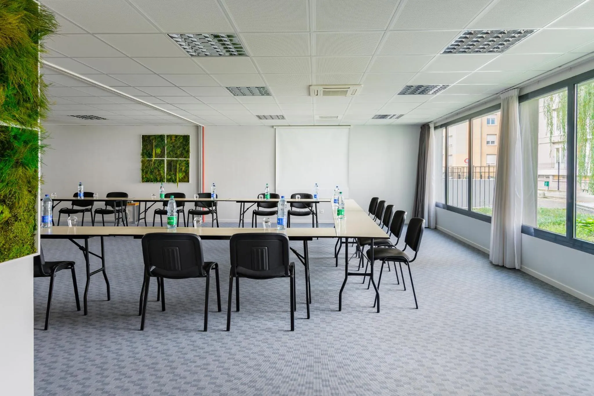 Business facilities in Lagrange Apart’Hotel Strasbourg Wilson