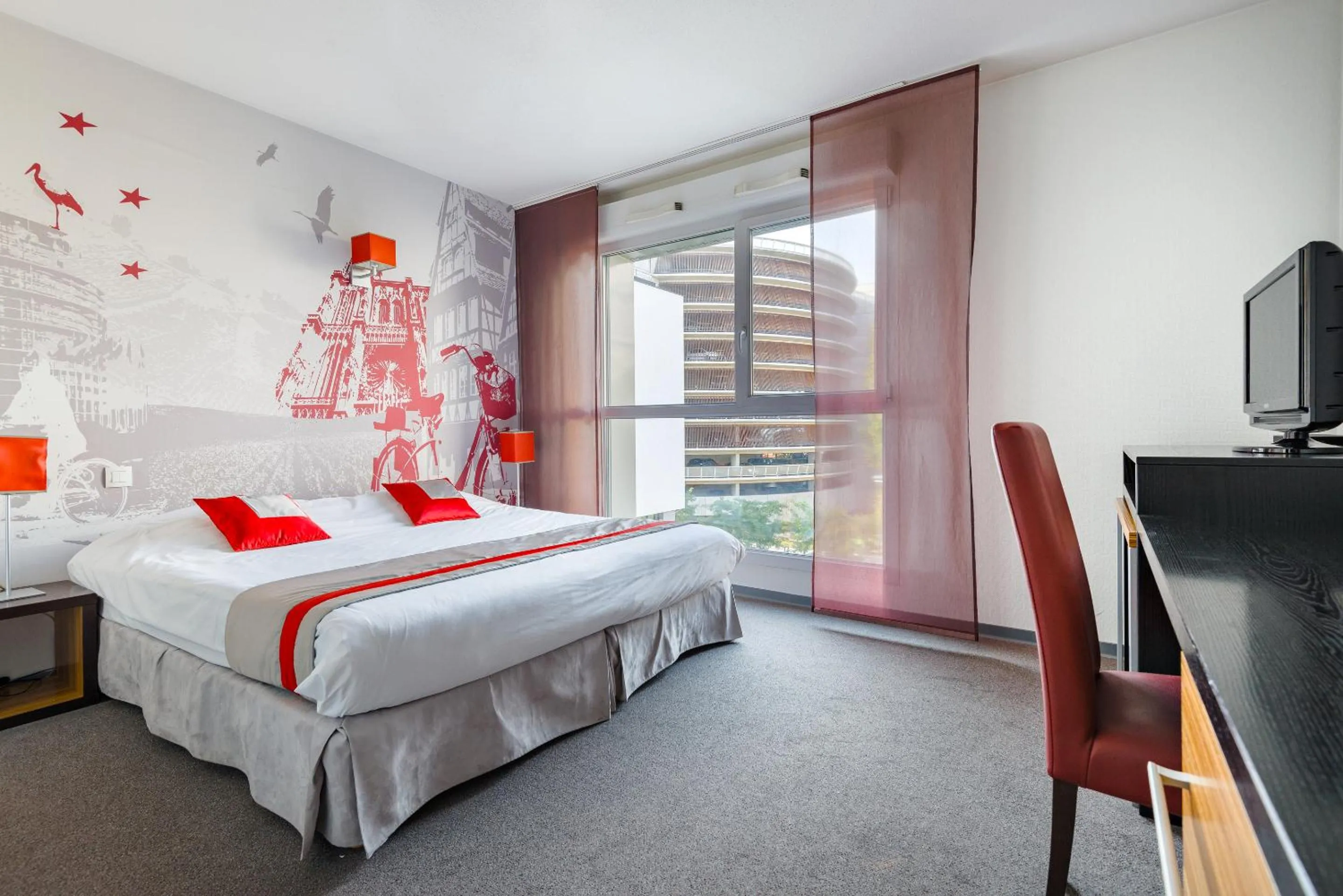 Bedroom, Bed in Lagrange Apart’Hotel Strasbourg Wilson