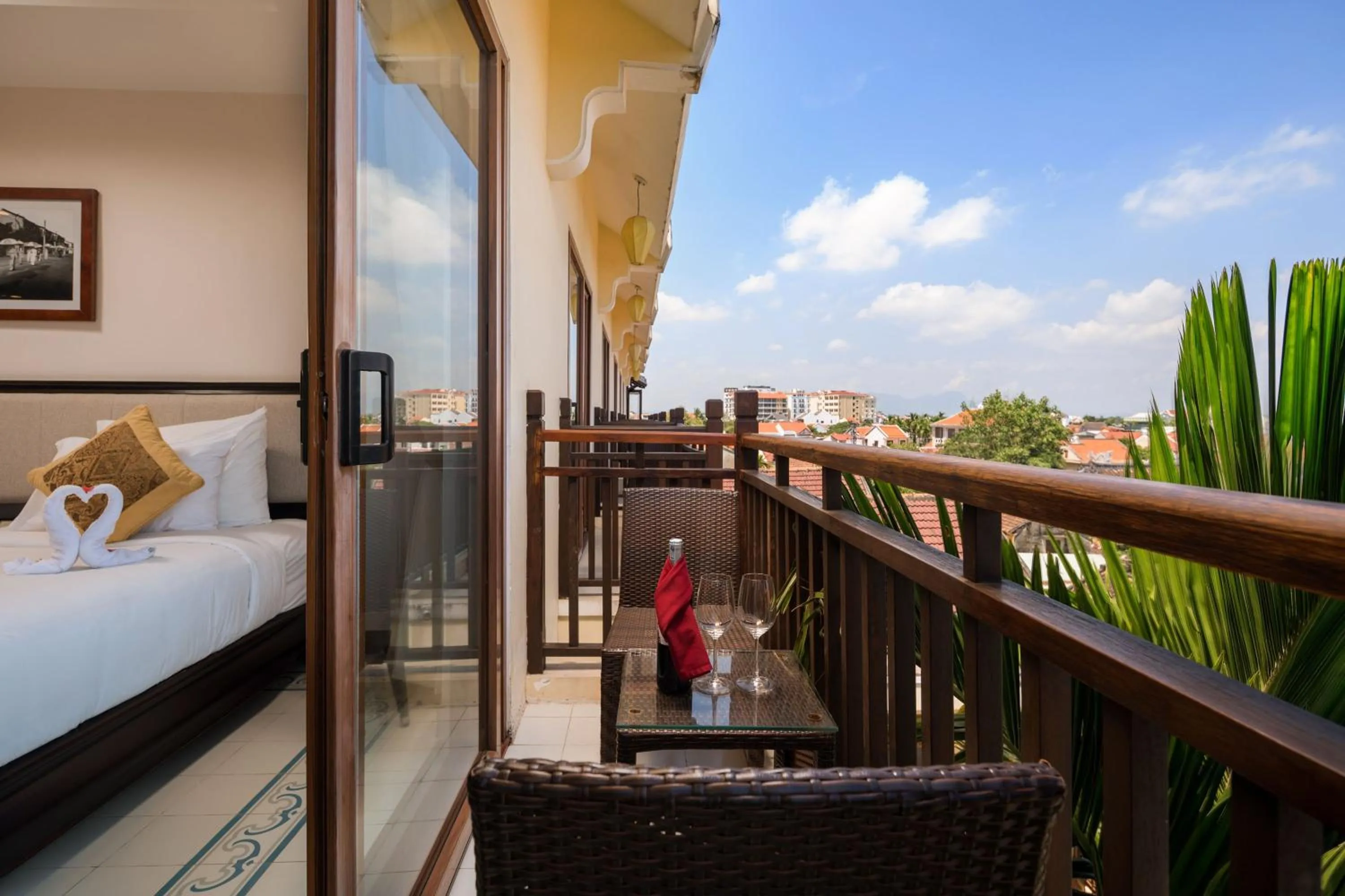 Balcony/Terrace, Bed in Silkotel Hoi An