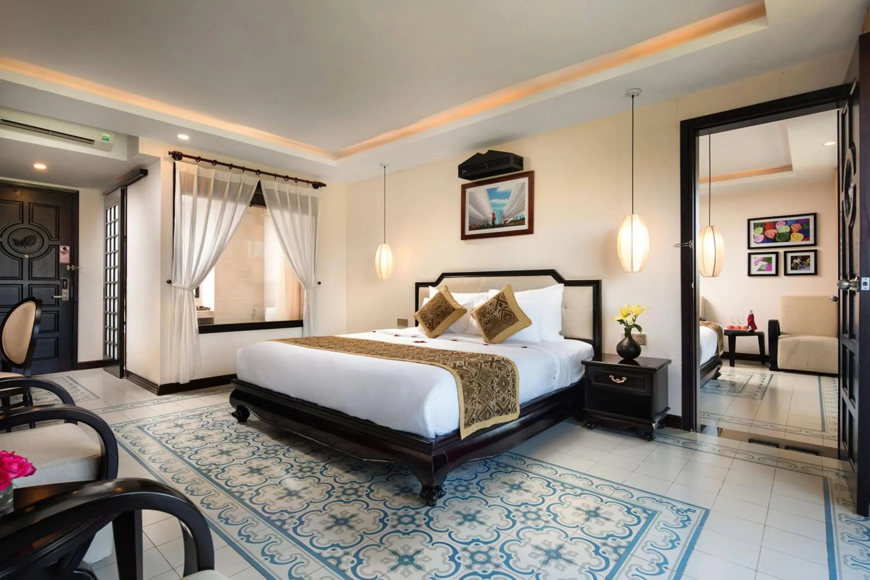 Photo of the whole room, Bed in Silkotel Hoi An Photo of the whole room, Bed in Silkotel Hoi An