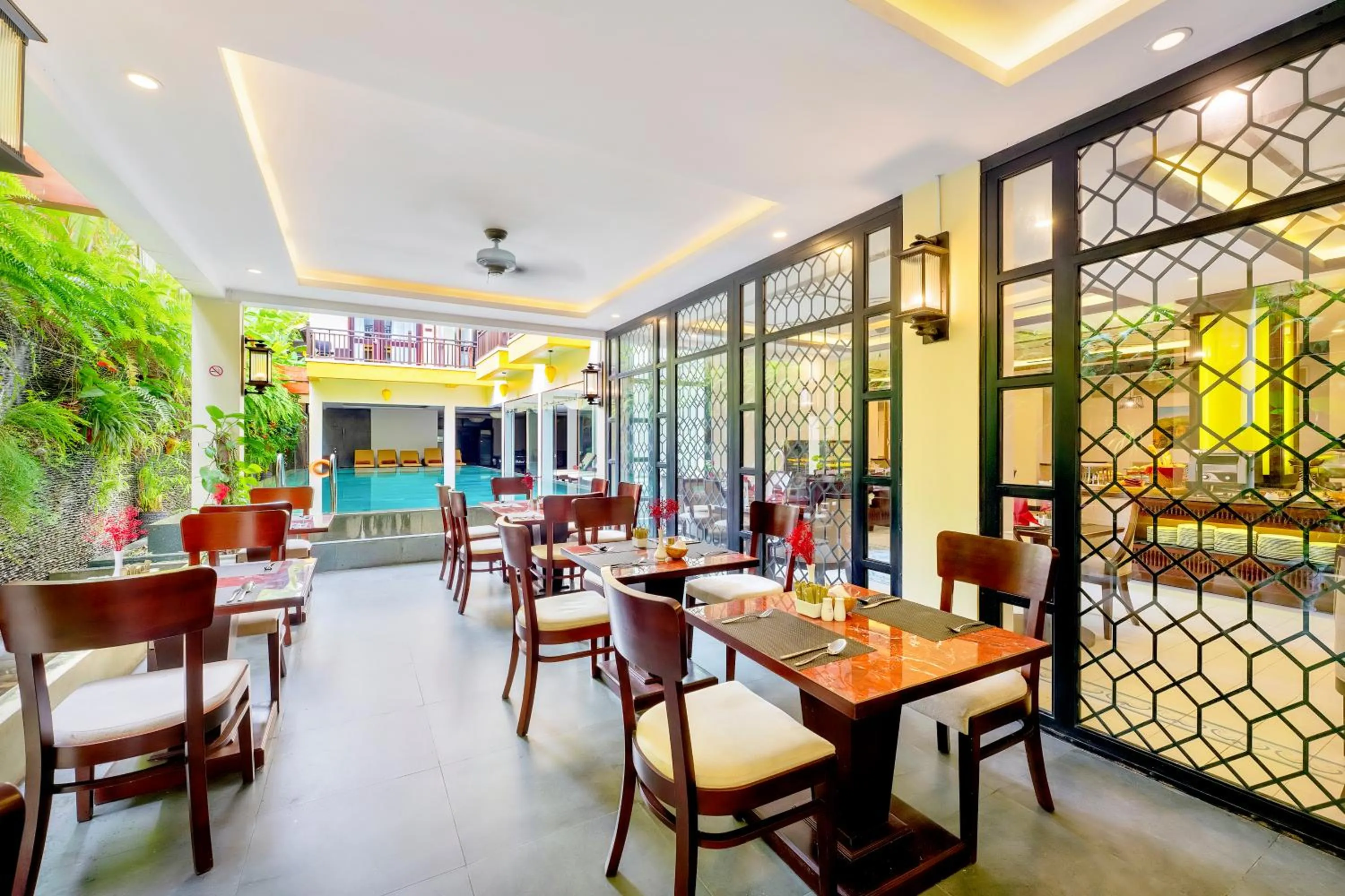 Restaurant/places to eat in Silkotel Hoi An