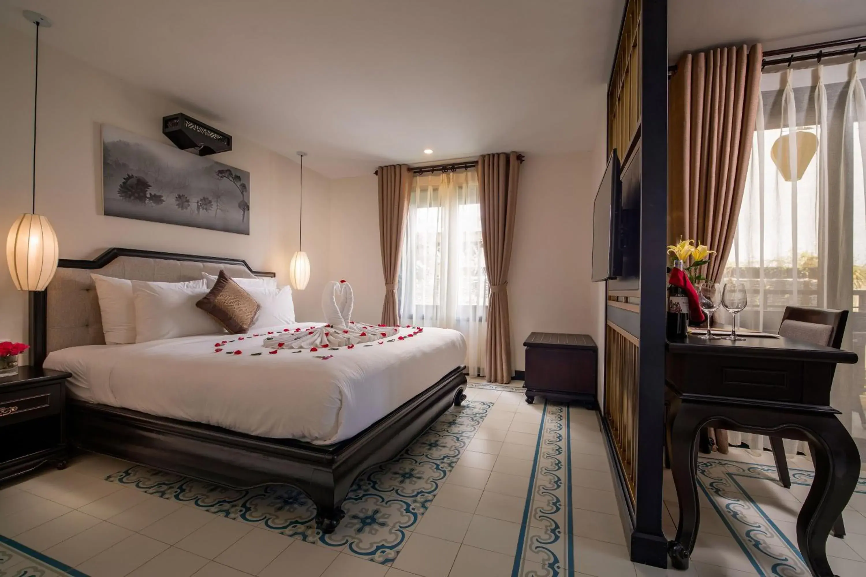 Bed in Silkotel Hoi An Bed in Silkotel Hoi An