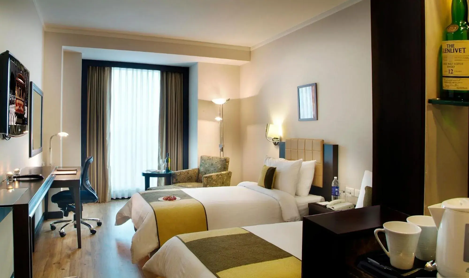 Superior Double or Twin Room in Goldfinch Hotel Delhi NCR Superior Double or Twin Room in Goldfinch Hotel Delhi NCR