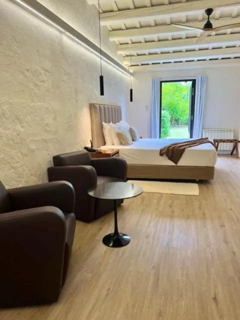 Photo of the whole room, Bed in Hotel Aatu - Adults Only