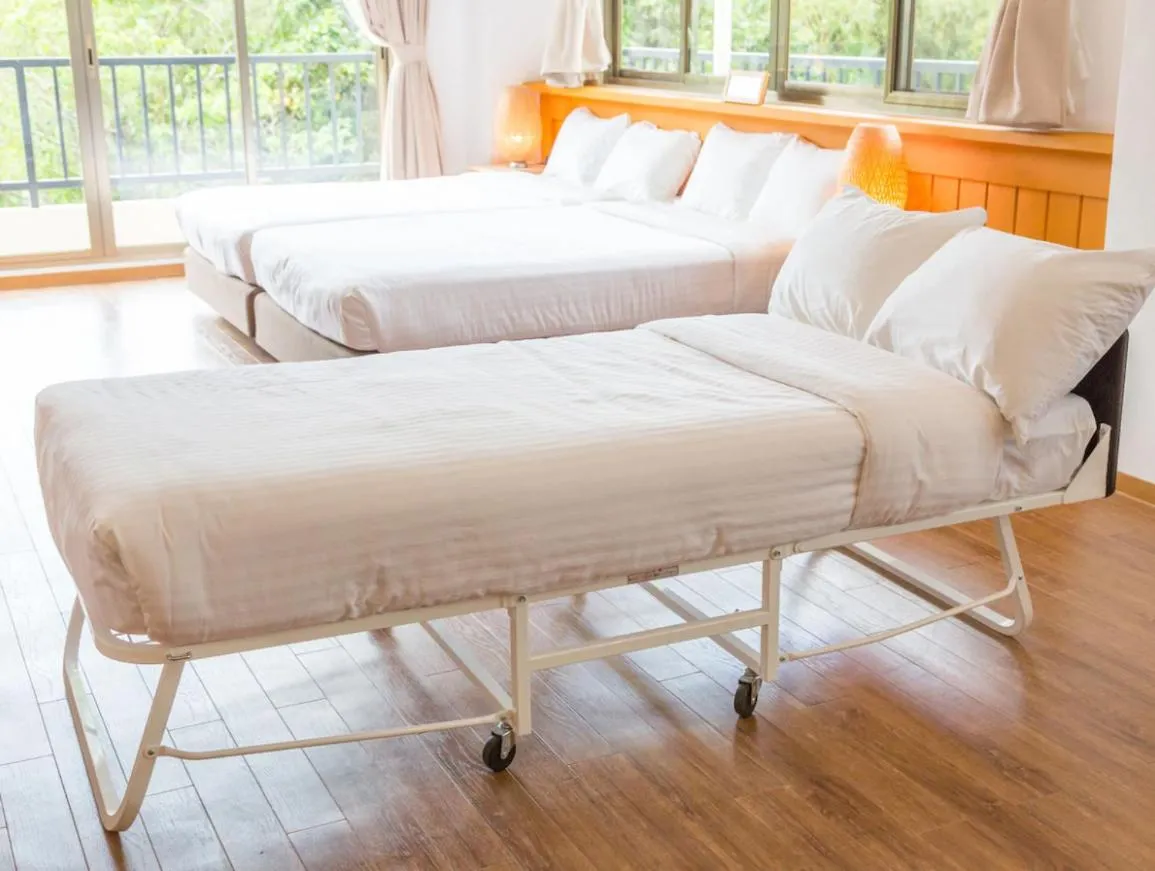 Bed in Garden Palace Downtown Koror