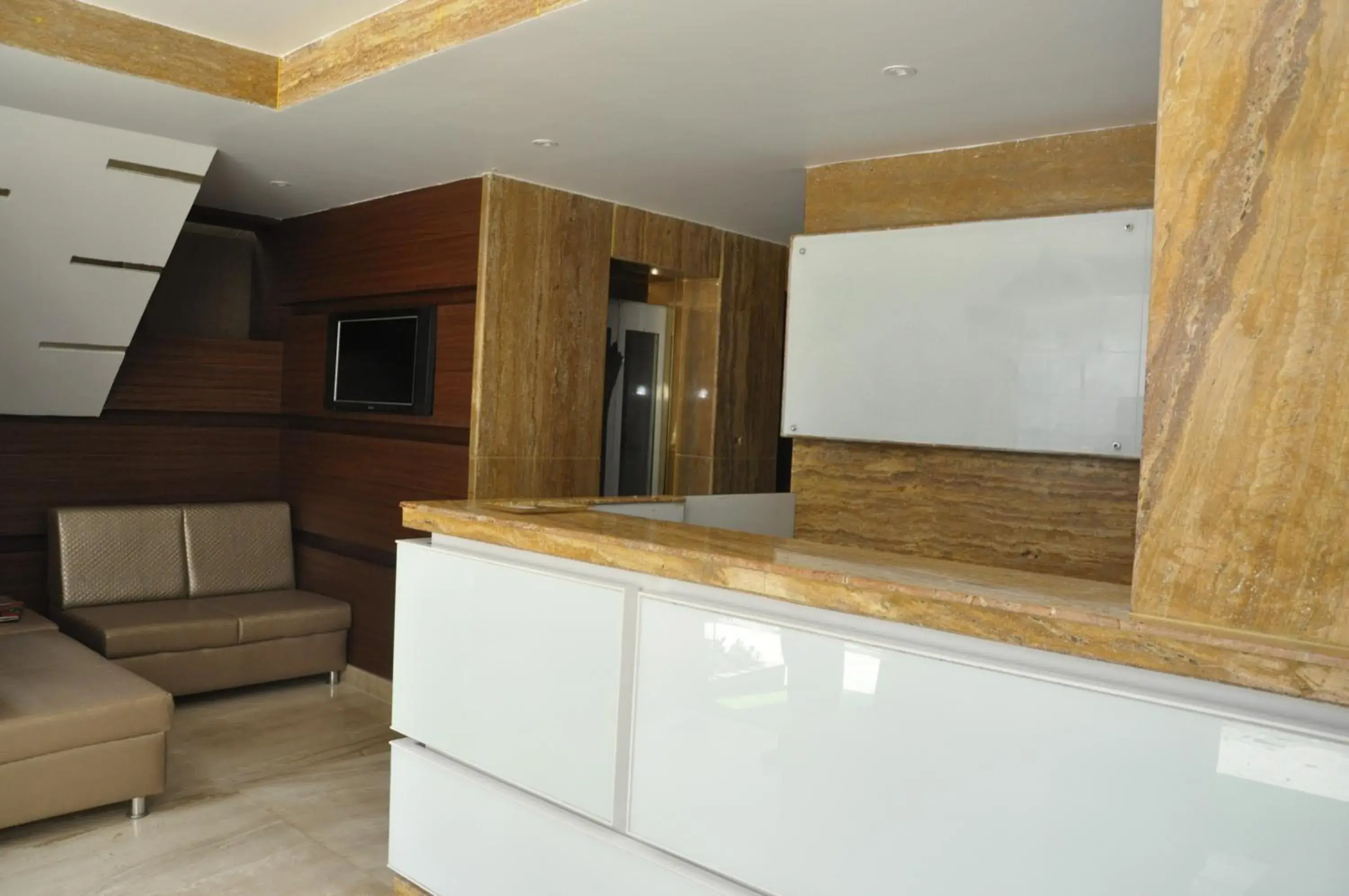 Lobby or reception in Hotel Grand Parkway Lobby or reception in Hotel Grand Parkway