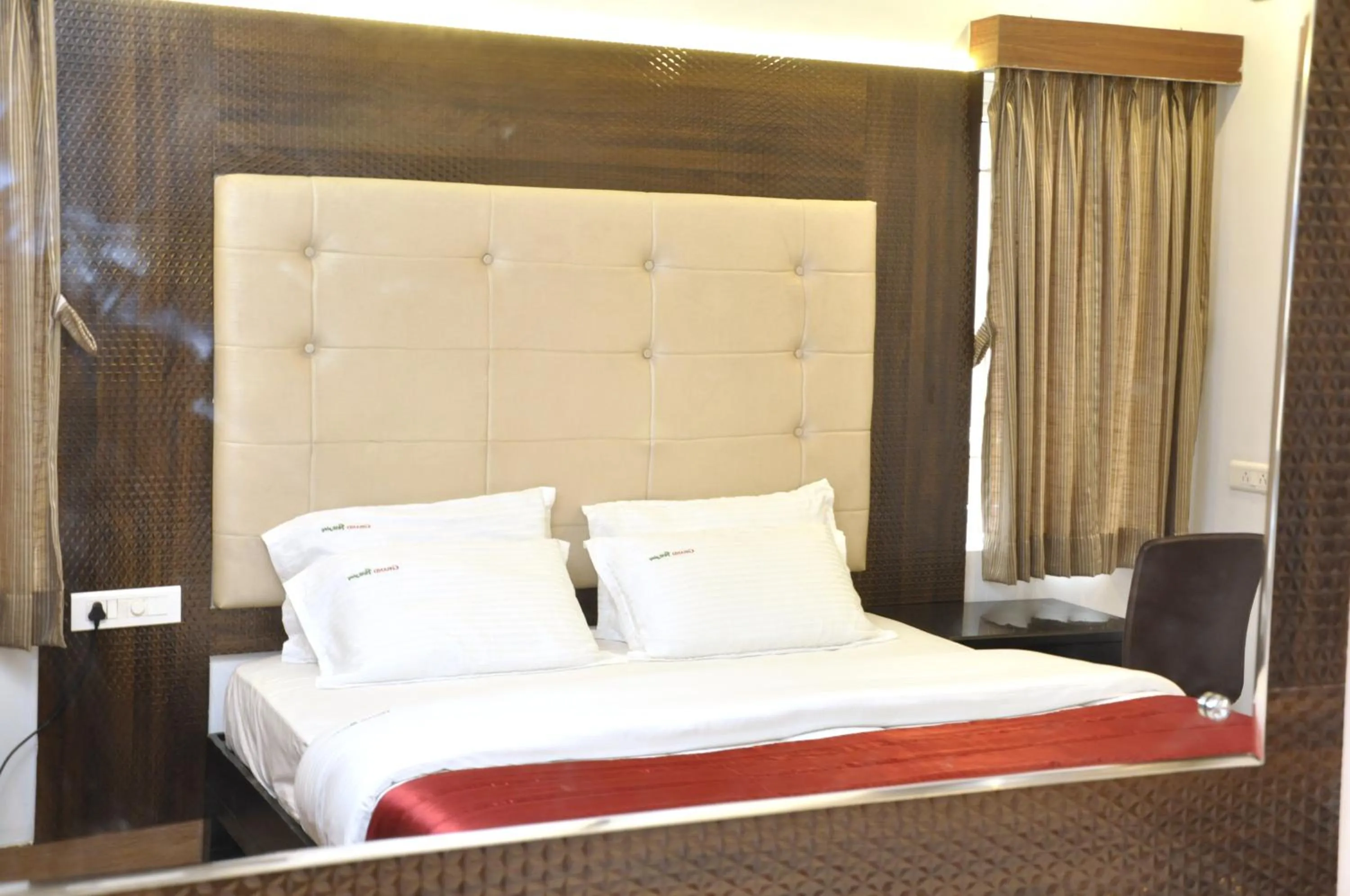 Bedroom, Bed in Hotel Grand Parkway