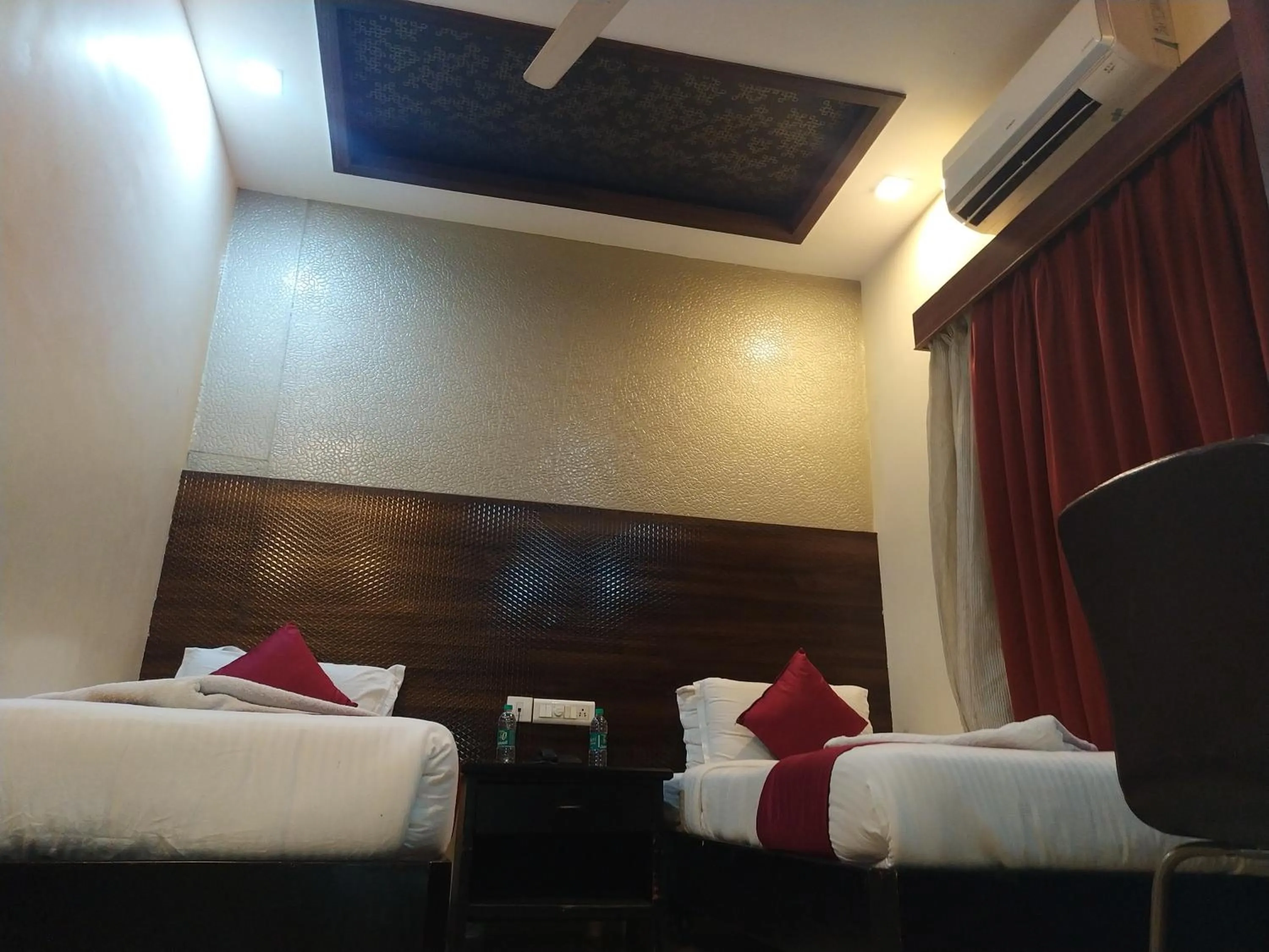 Bed in Hotel Grand Parkway