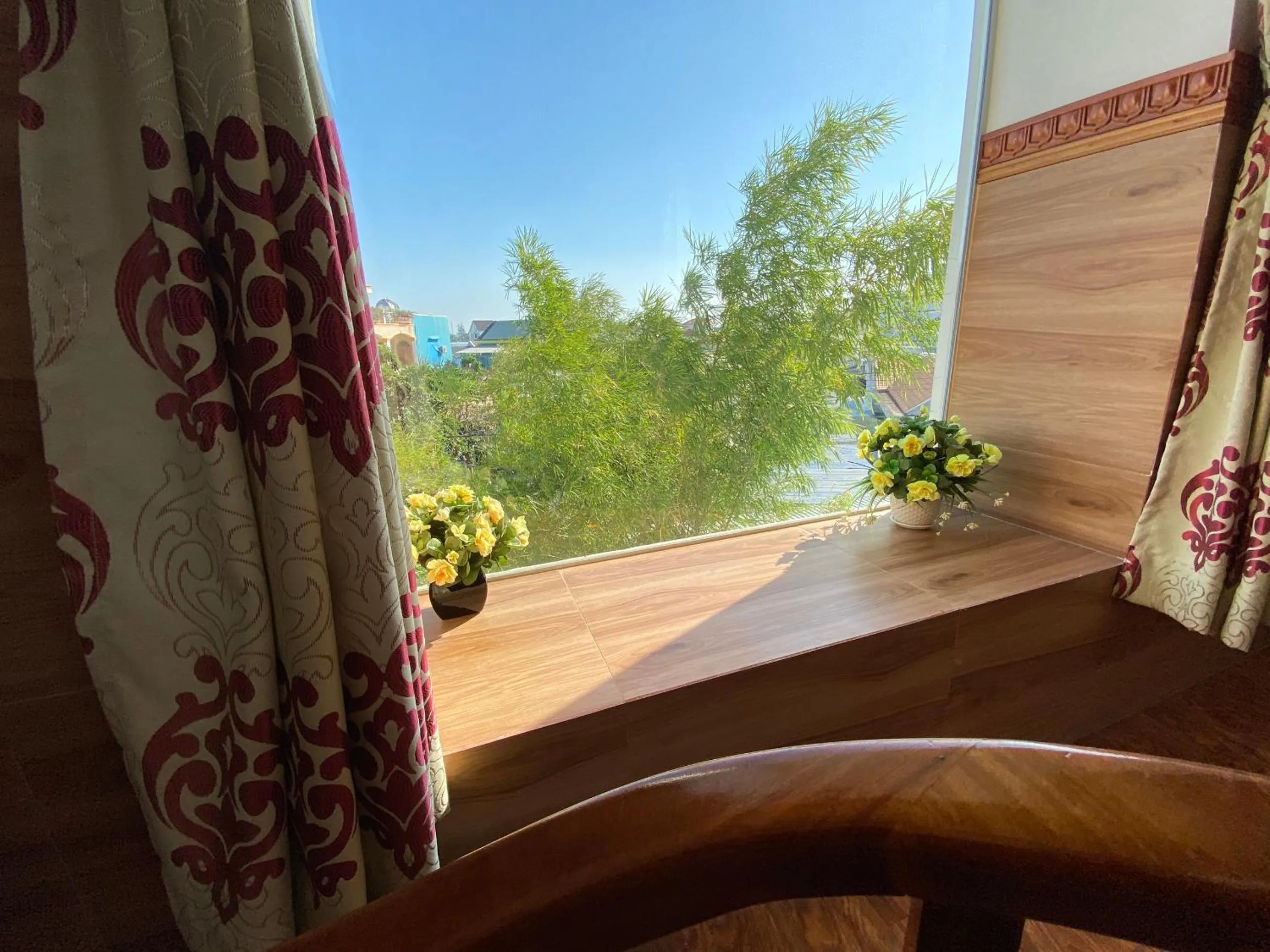 Balcony/Terrace in Huu Le Hotel