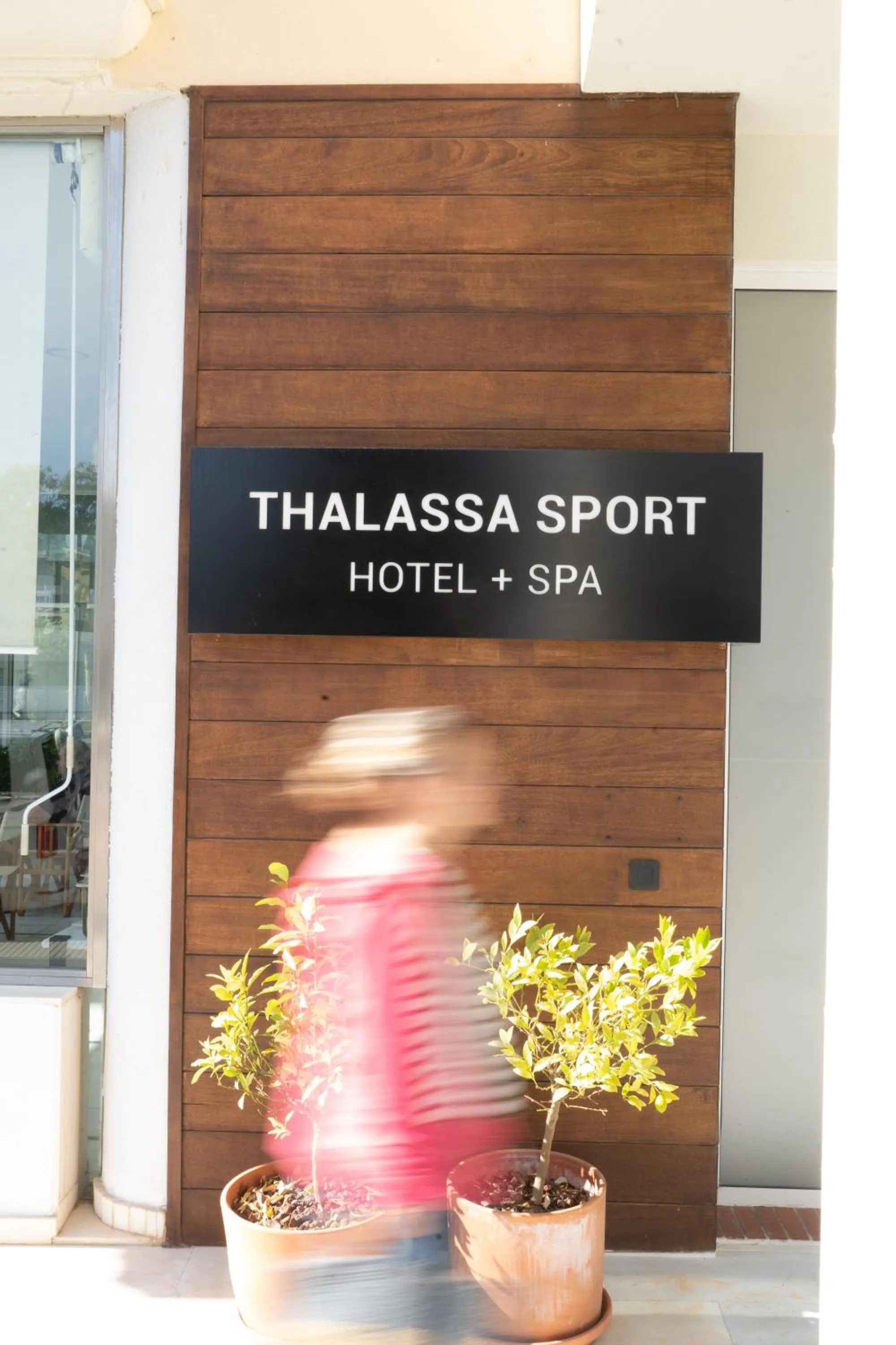 Facade/entrance in Hotel & Apartaments Thalassa Sport & Wellness