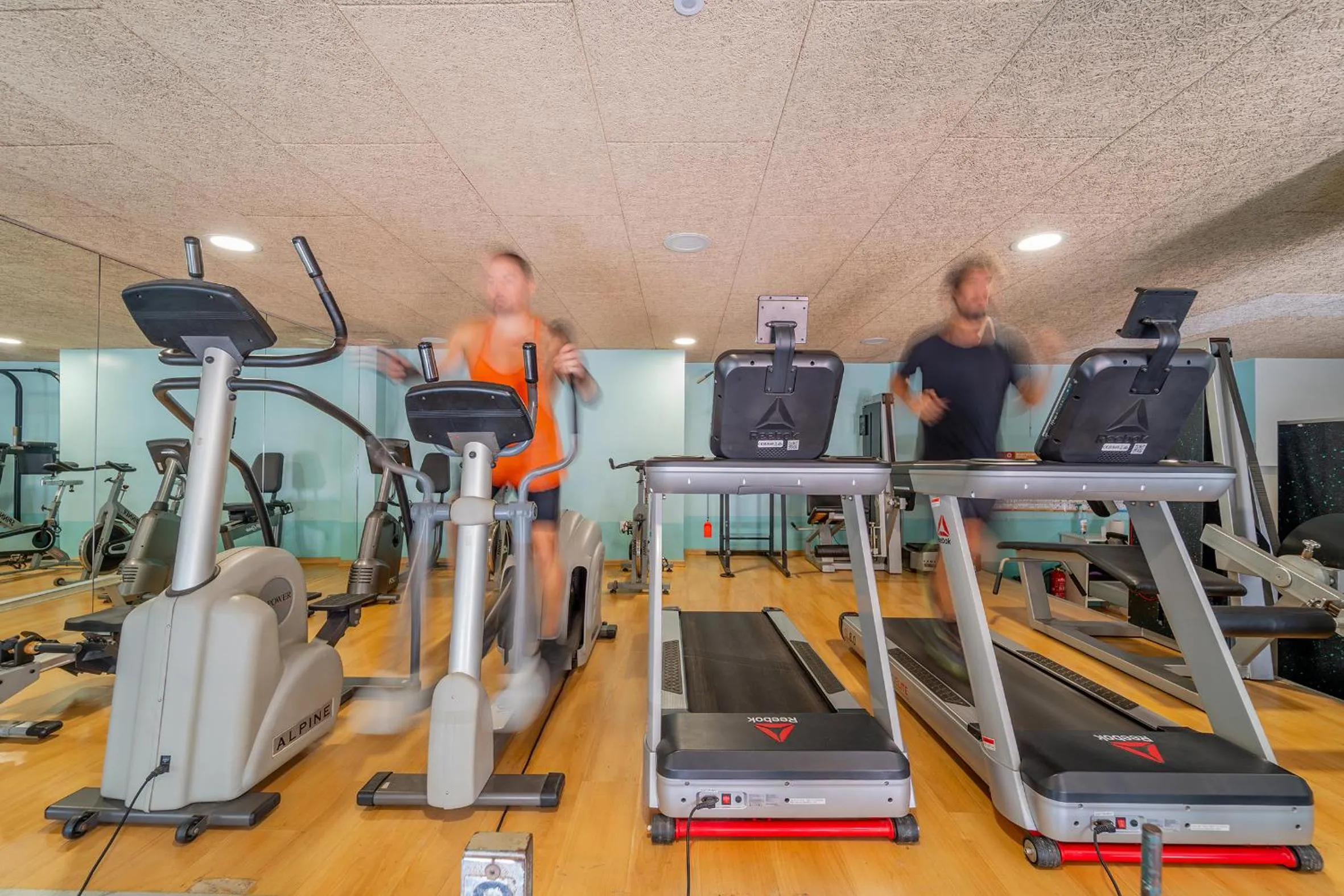 Fitness centre/facilities in Hotel & Apartaments Thalassa Sport & Wellness