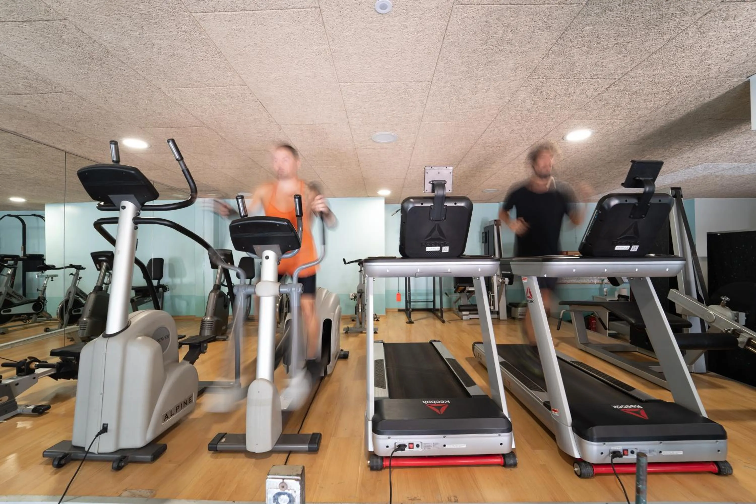 Fitness centre/facilities in Hotel & Apartaments Thalassa Sport & Wellness