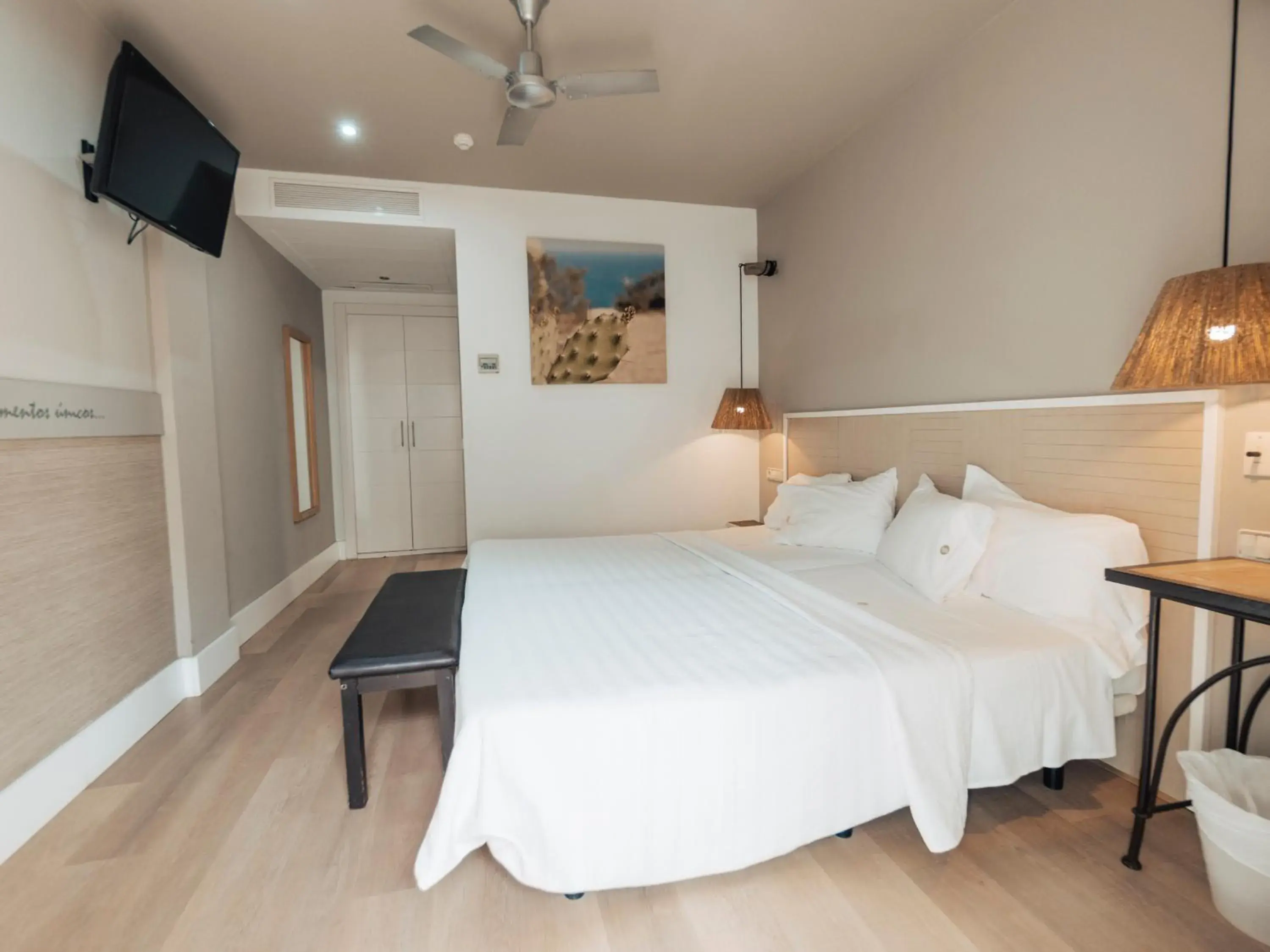 Bed in Hotel MC San José Bed in Hotel MC San José