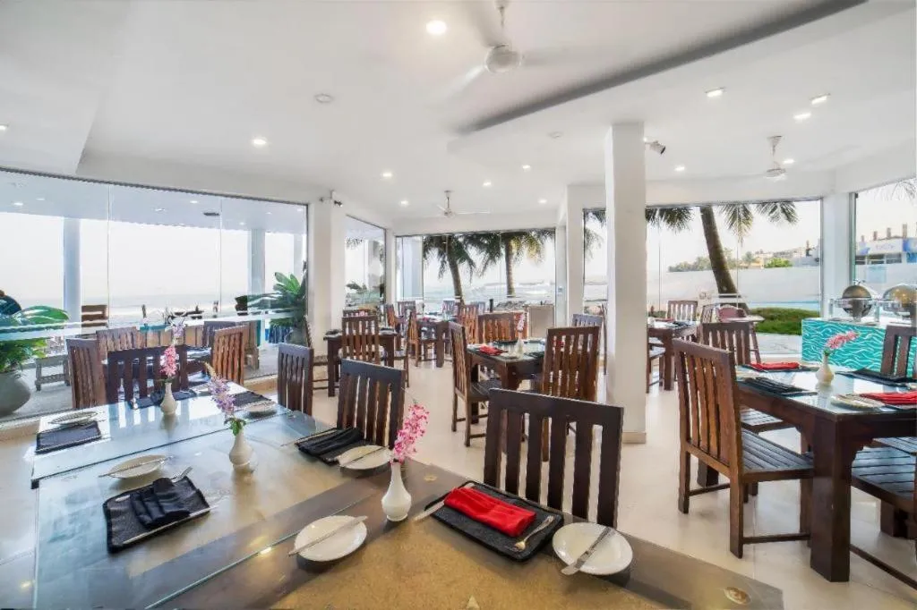 Restaurant/places to eat in Hikkaduwa Beach Hotel