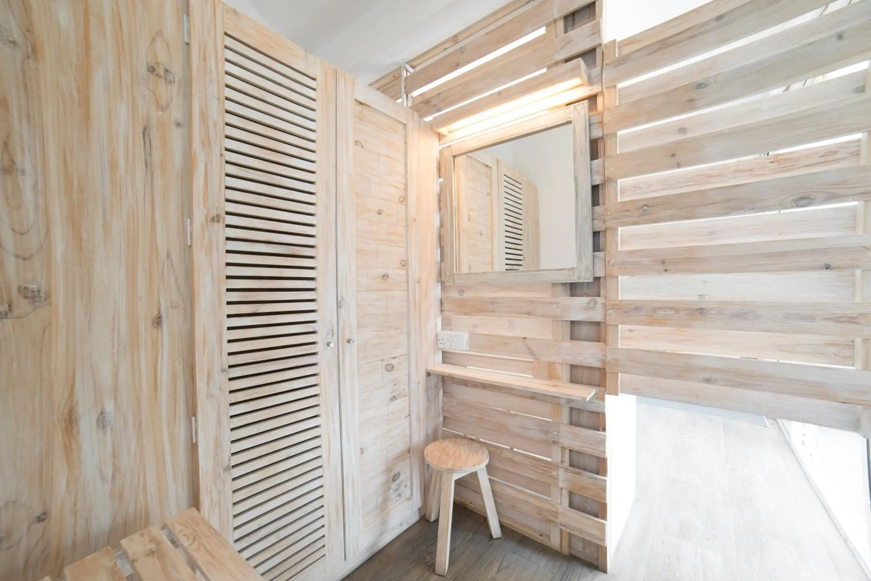 Property building in Hikkaduwa Beach Hotel Property building in Hikkaduwa Beach Hotel