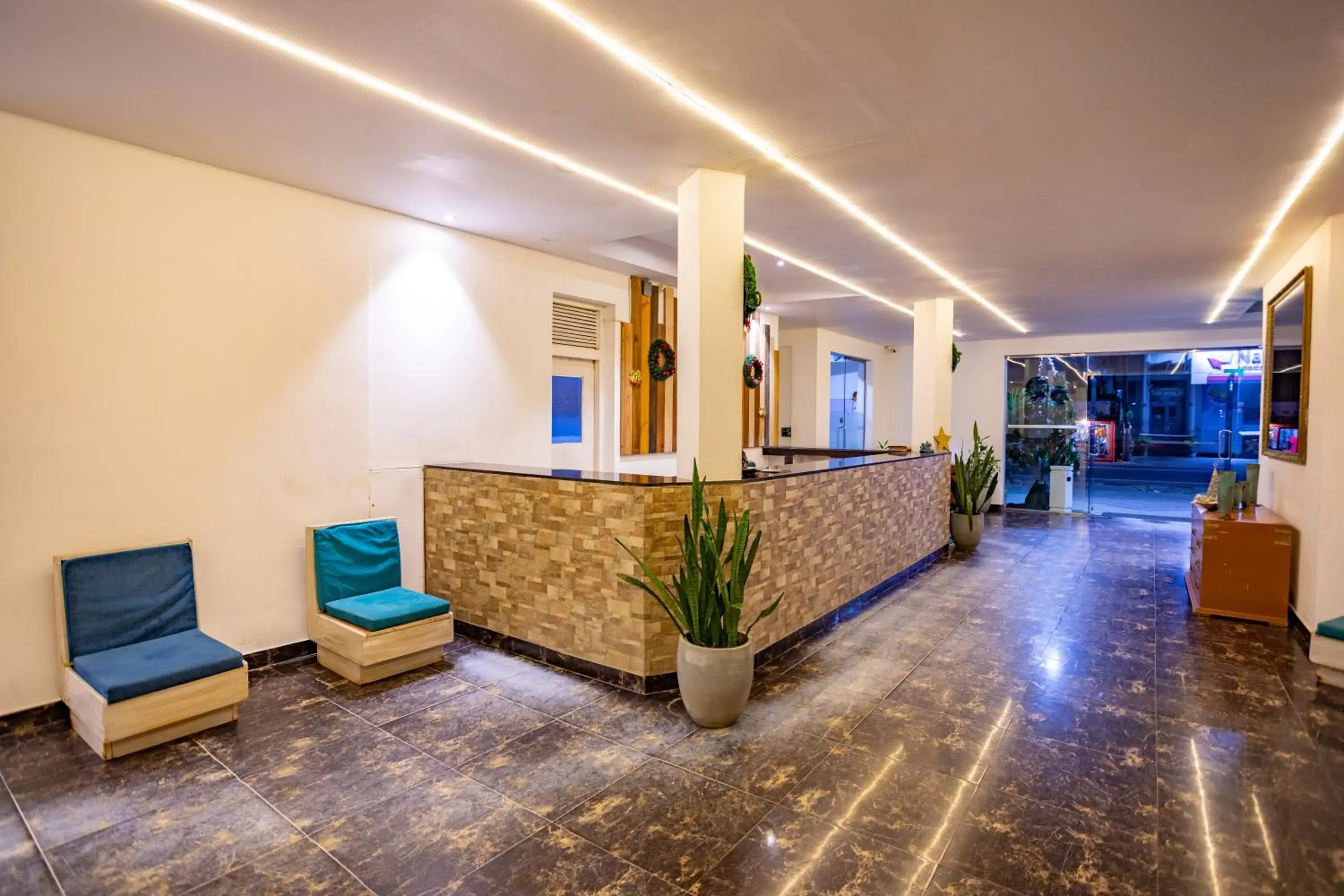 Lobby or reception in Hikkaduwa Beach Hotel Lobby or reception in Hikkaduwa Beach Hotel