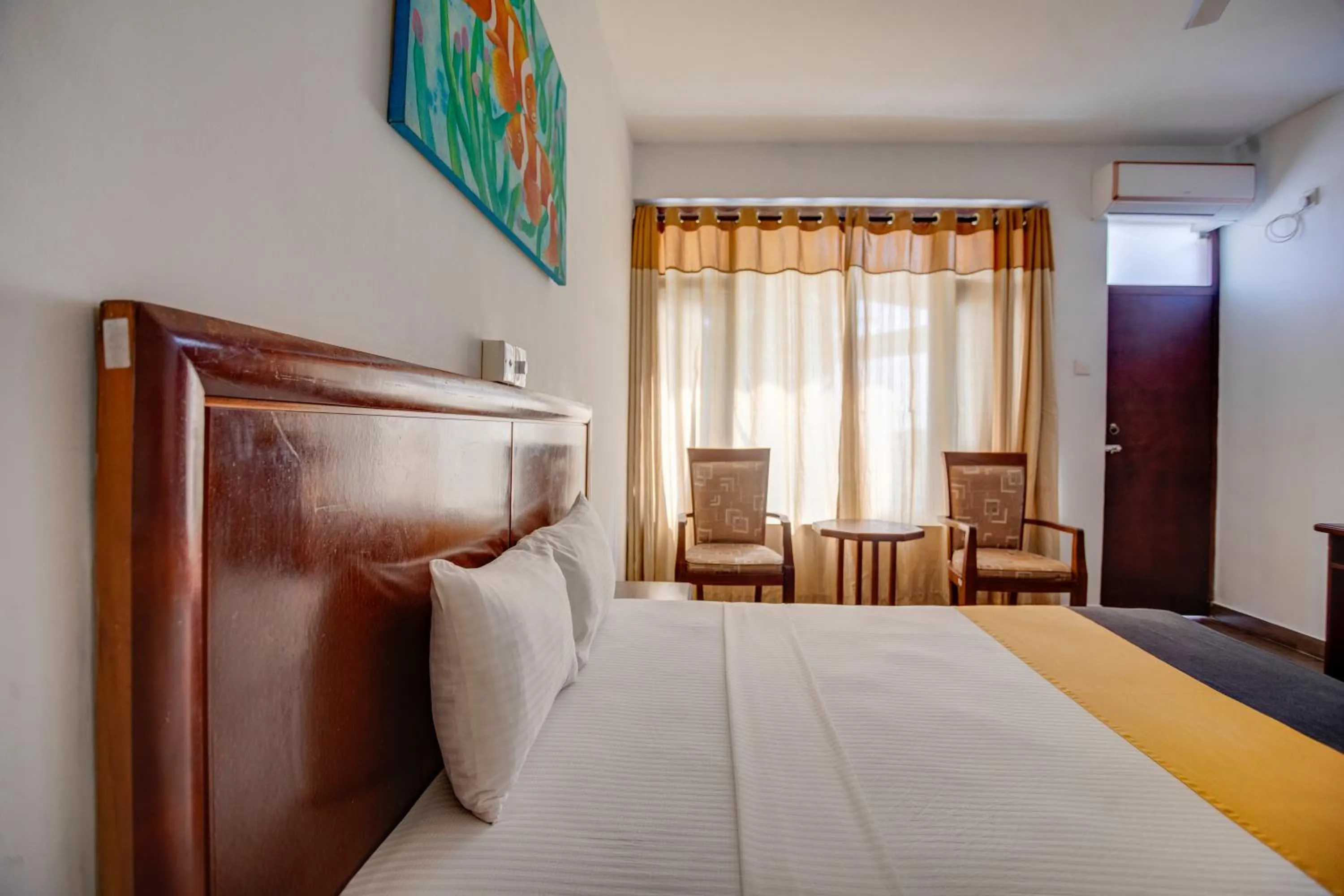 Bedroom, Bed in Hikkaduwa Beach Hotel