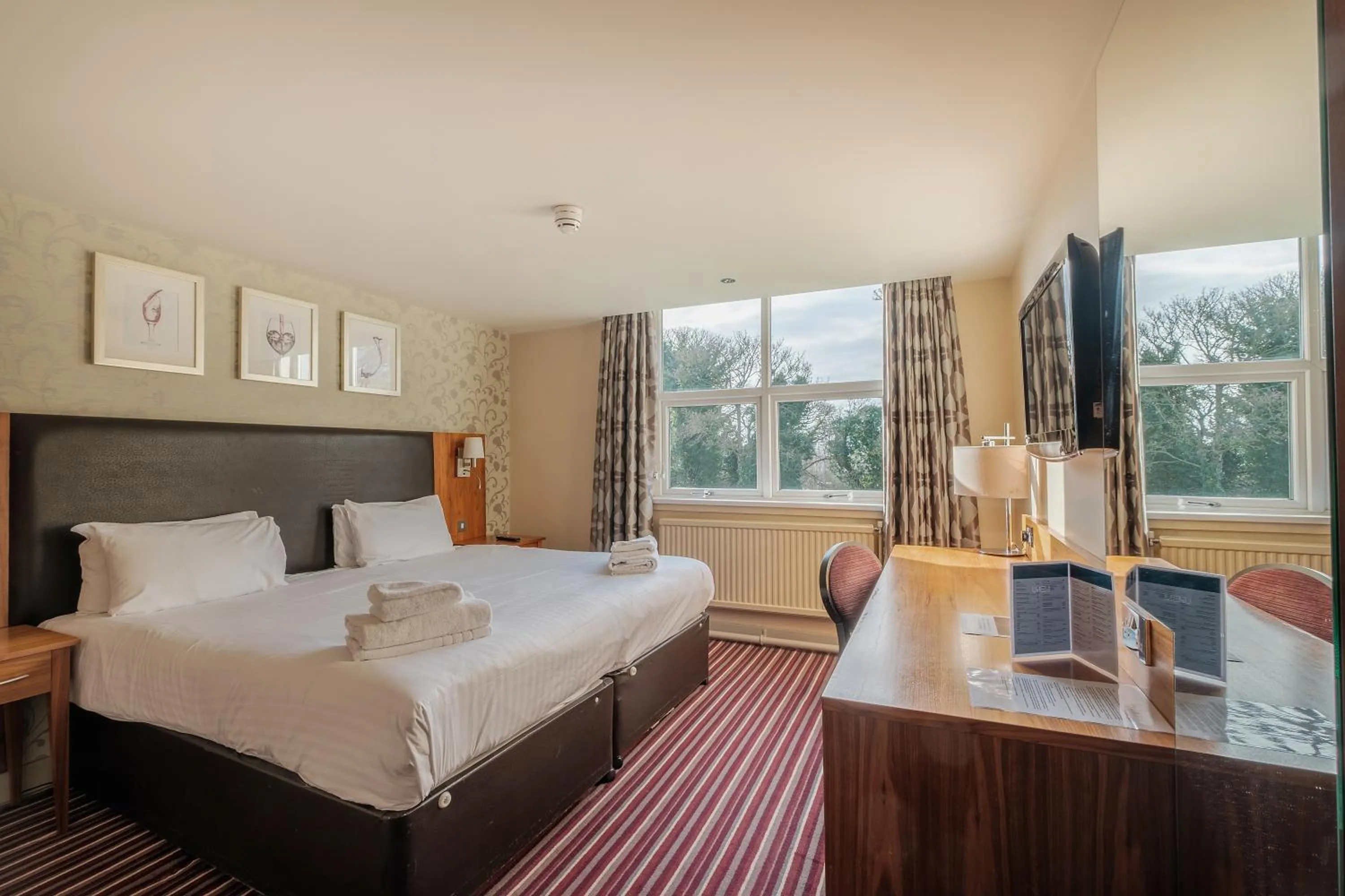 Bed in Hull Humber View Hotel, BW Signature Collection