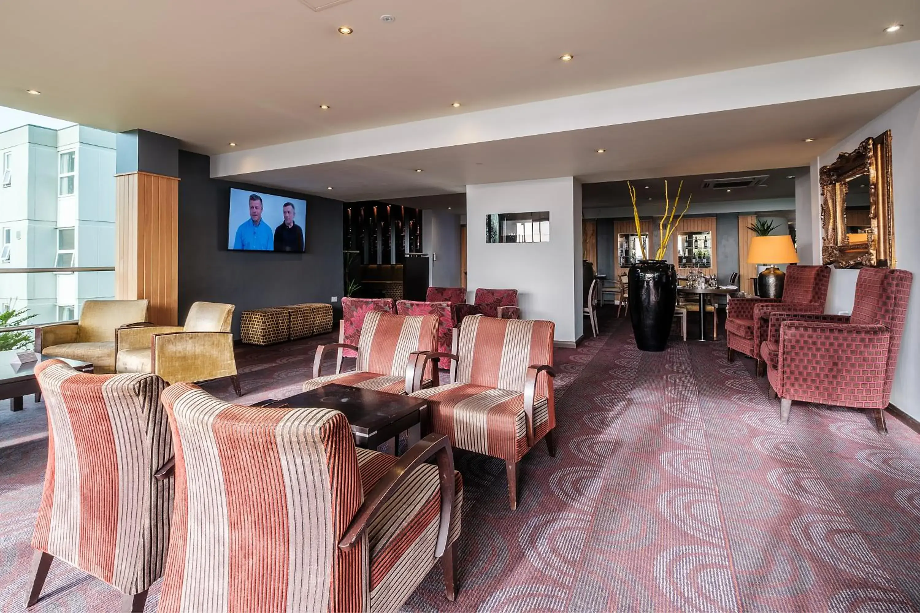 Lounge or bar in Hull Humber View Hotel, BW Signature Collection Lounge or bar in Hull Humber View Hotel, BW Signature Collection