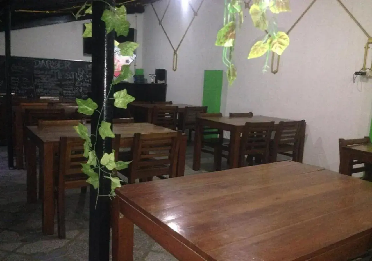 Restaurant/places to eat in Wisma Gading Indah 1 Restaurant/places to eat in Wisma Gading Indah 1