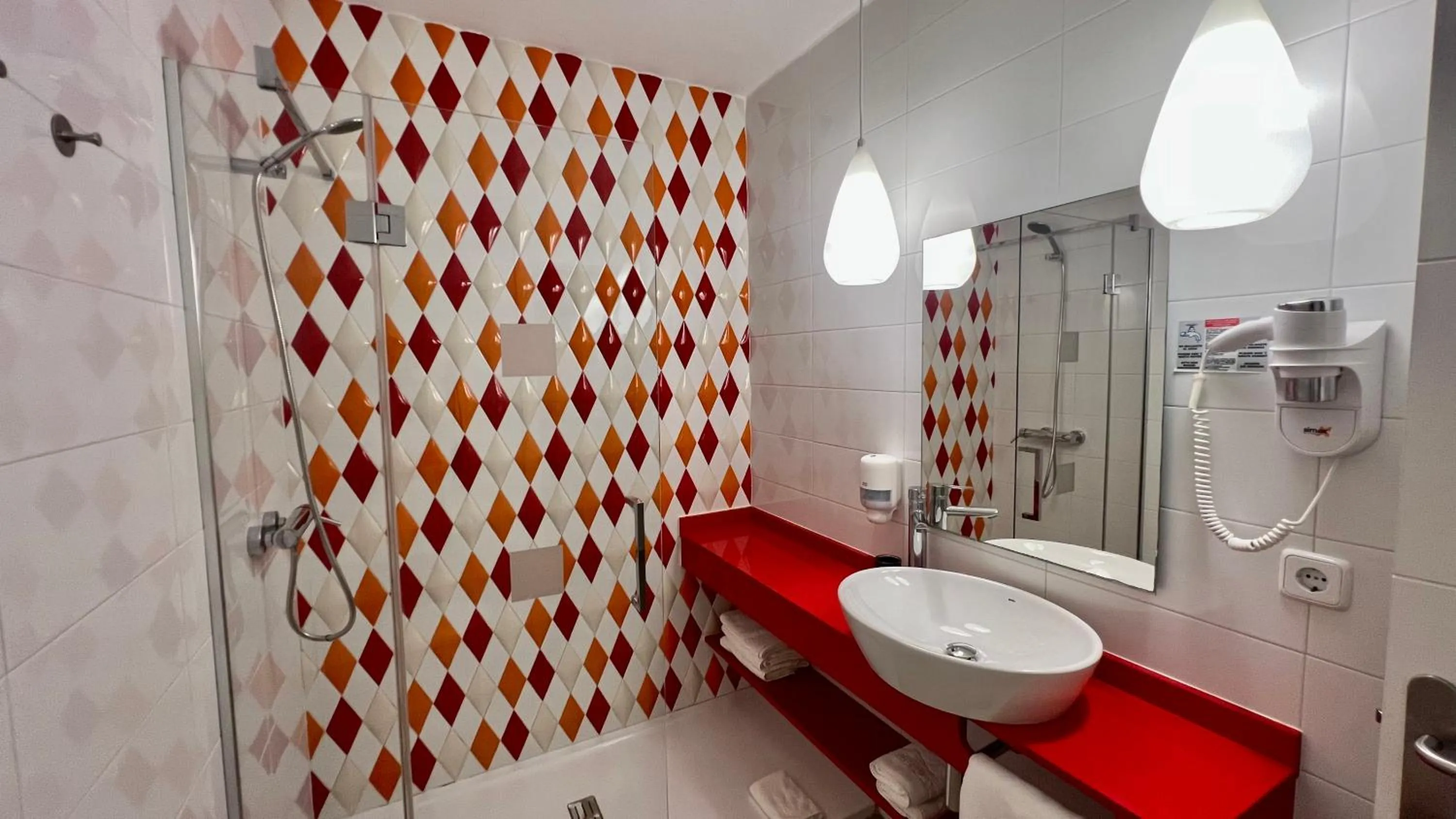 Shower in Boutique Apartments Poniente Playa