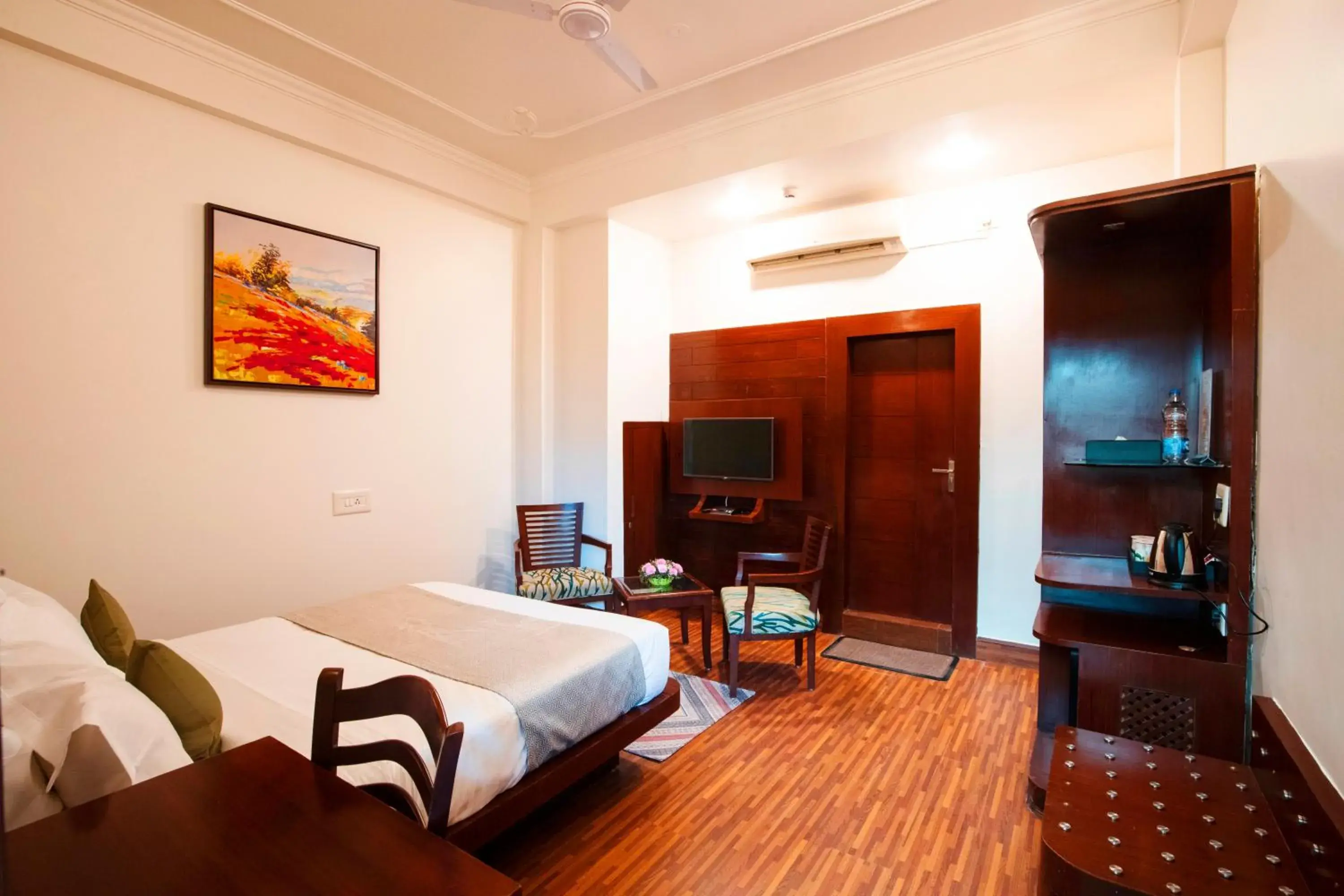 Bedroom in White Ridge Hotel Bedroom in White Ridge Hotel