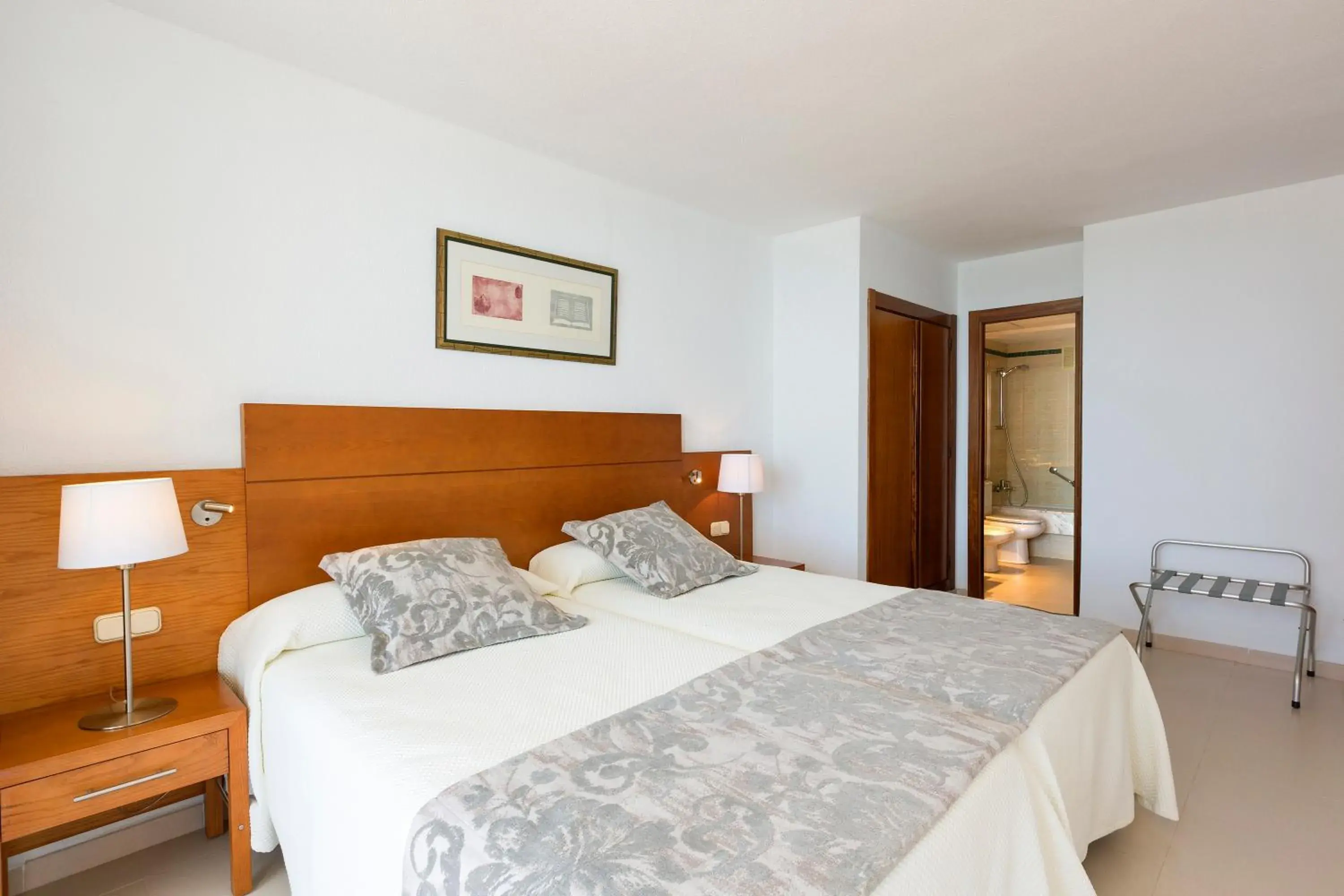 Two-Bedroom Apartment in Hipotels Mercedes Aparthotel Two-Bedroom Apartment in Hipotels Mercedes Aparthotel