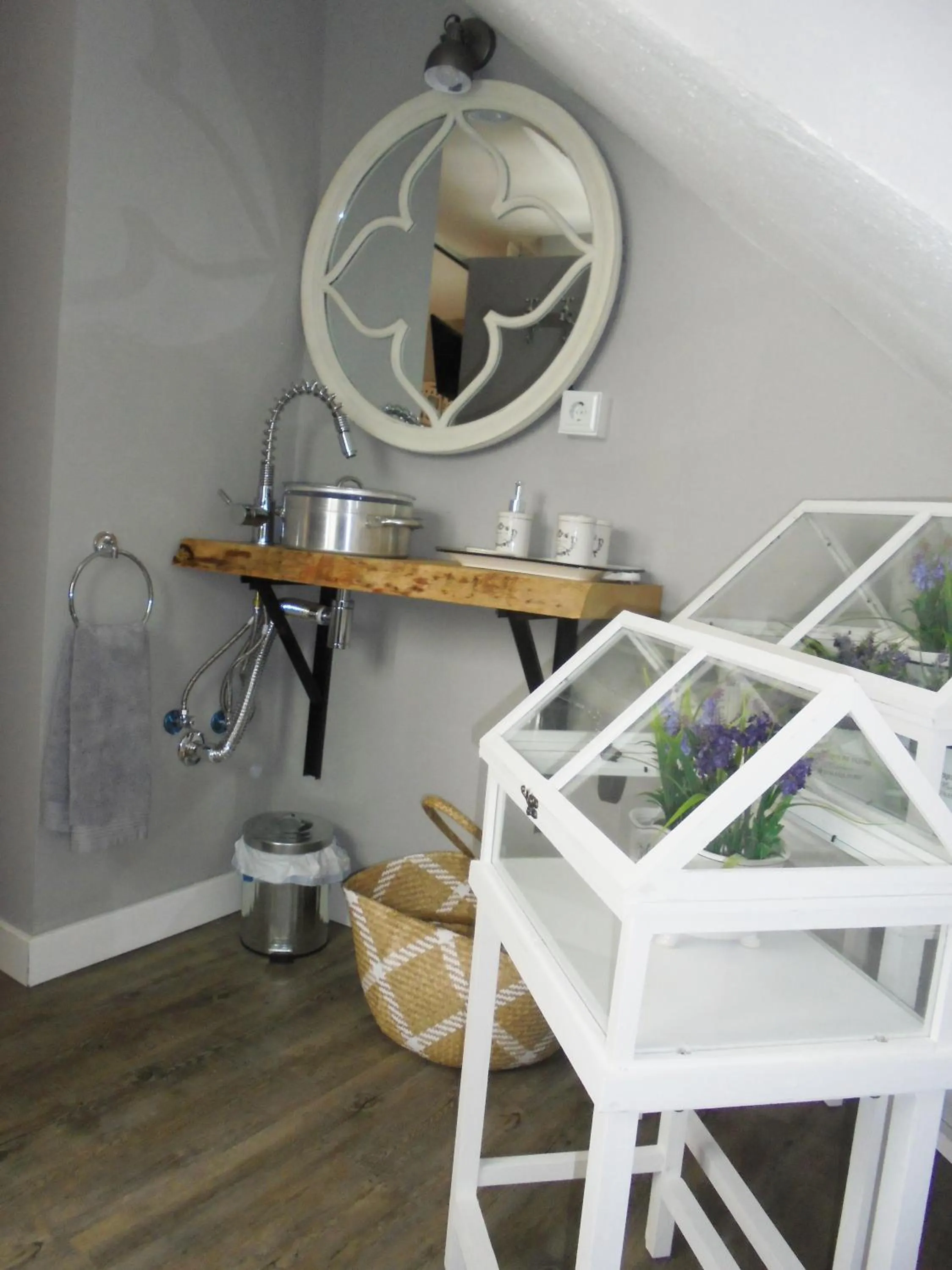 Bathroom in TAK Boutique Old Town con Parking