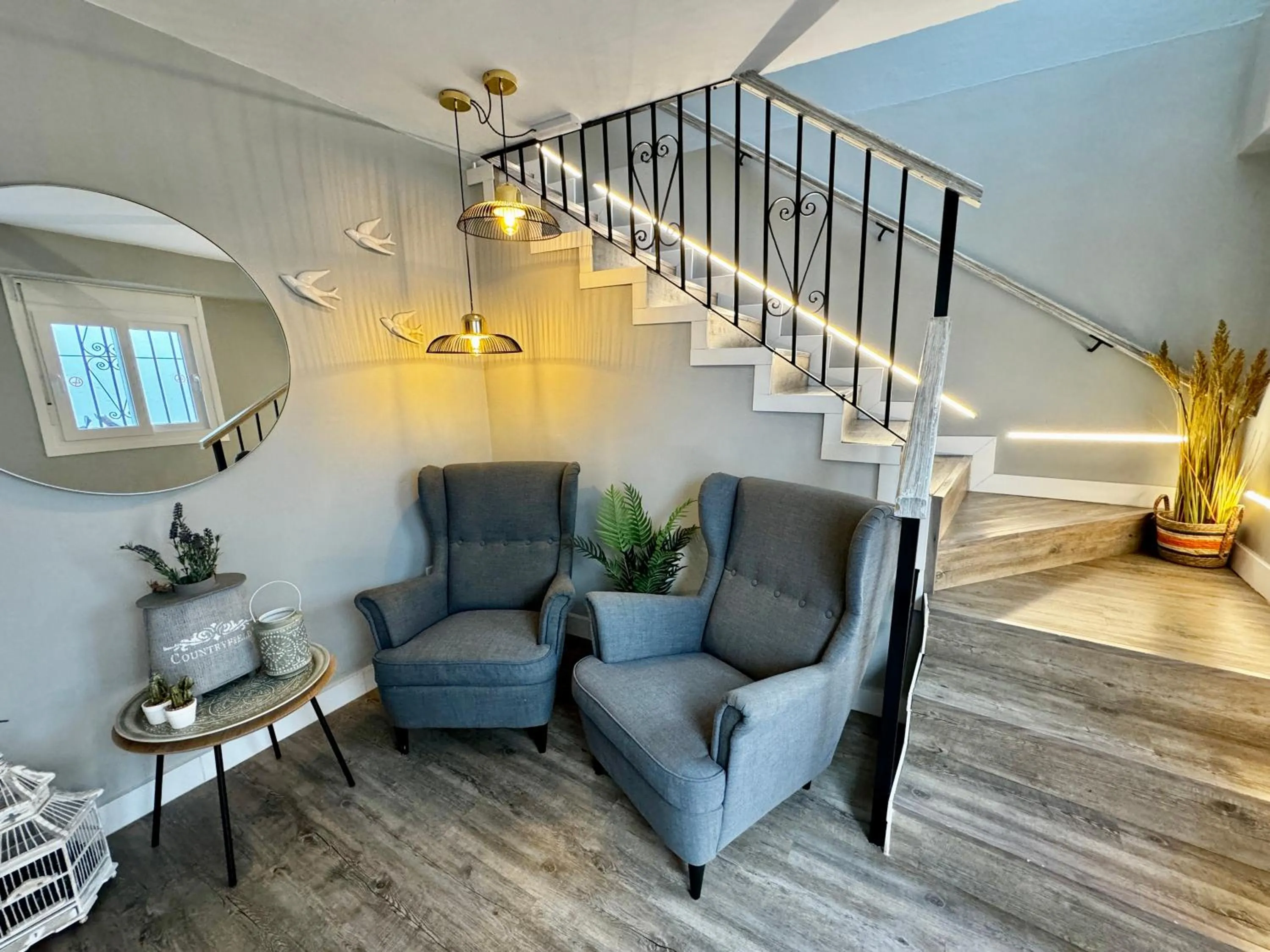 Living room in TAK Boutique Old Town con Parking