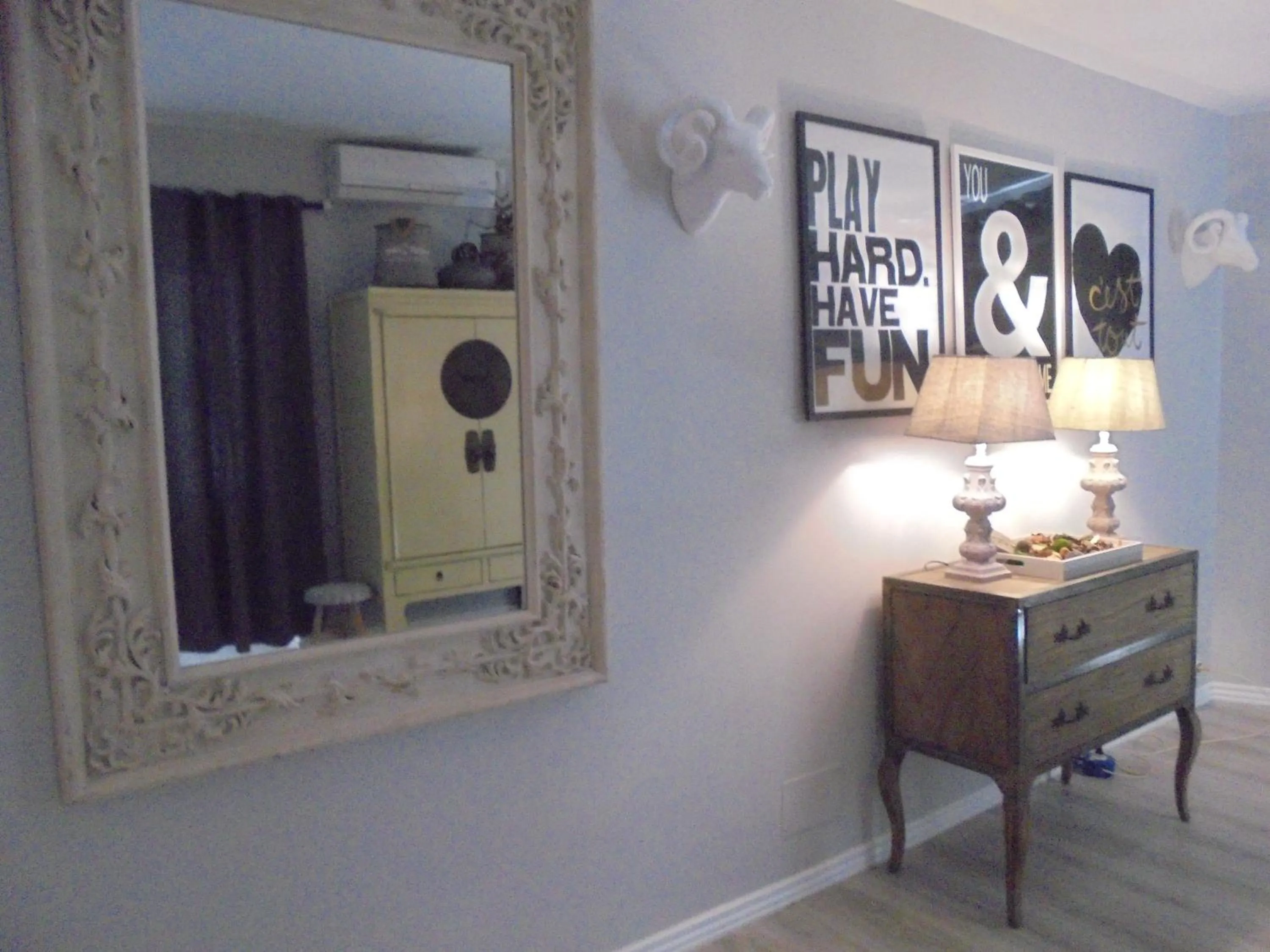 Decorative detail in TAK Boutique Old Town con Parking