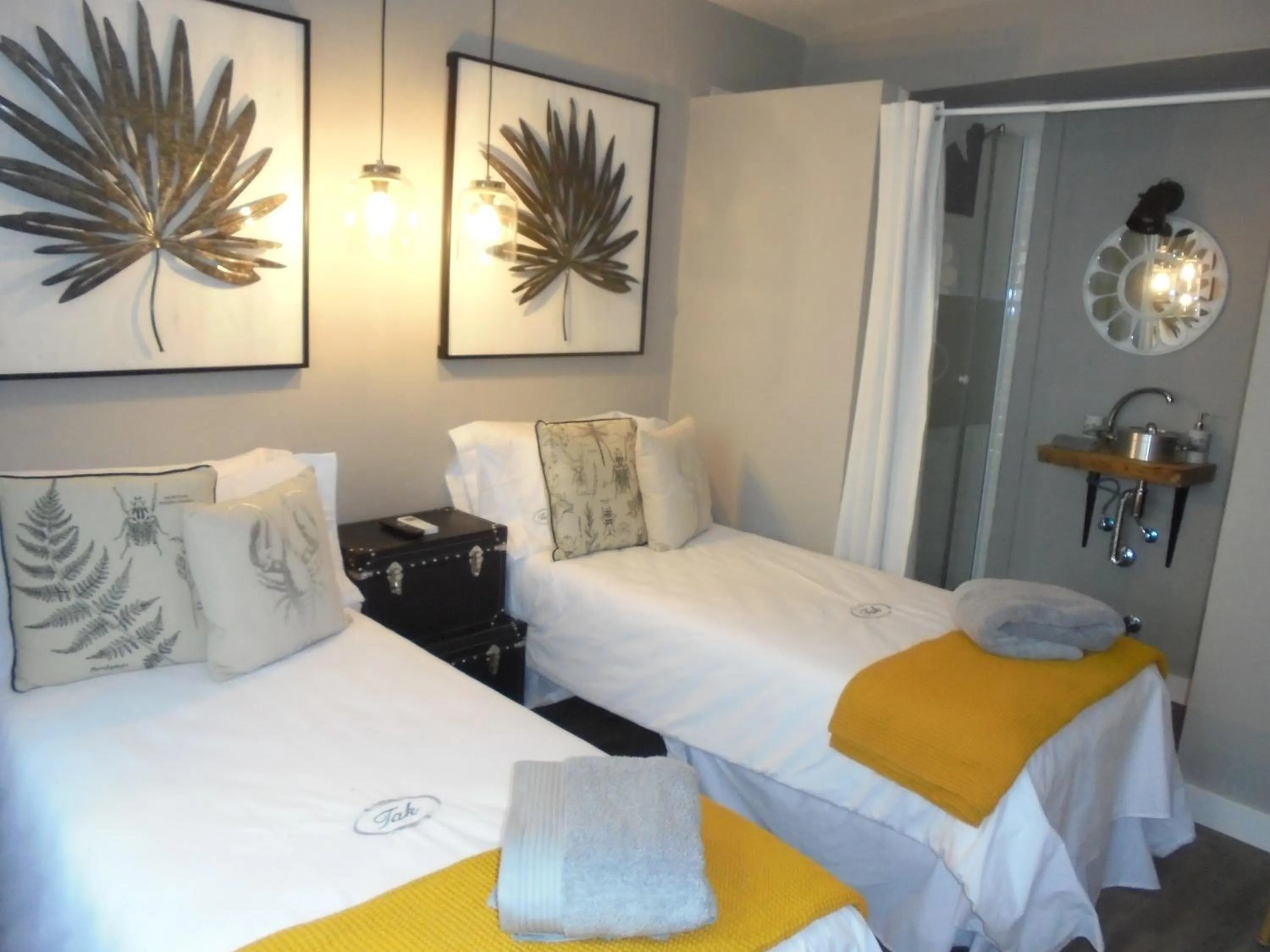 Photo of the whole room, Bed in TAK Boutique Old Town con Parking