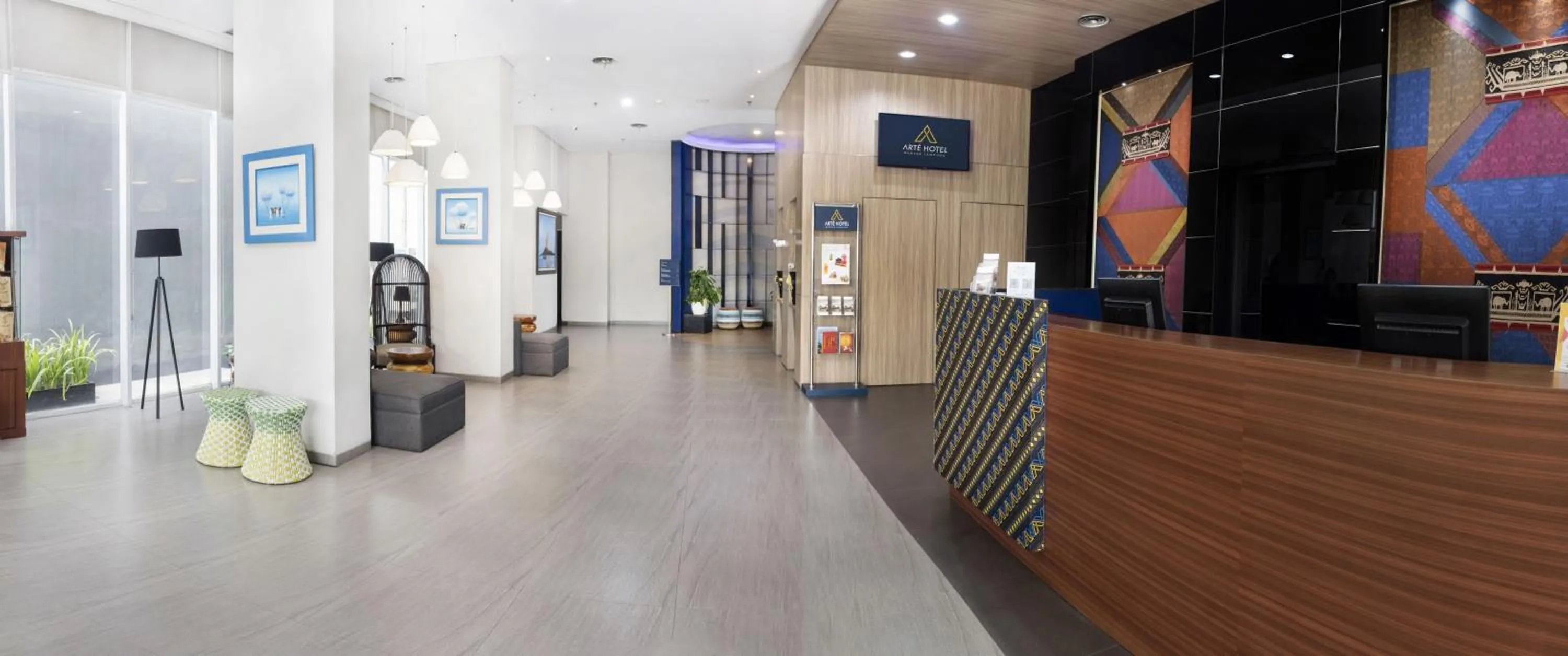 Lobby or reception in Arte Hotel Bandar Lampung