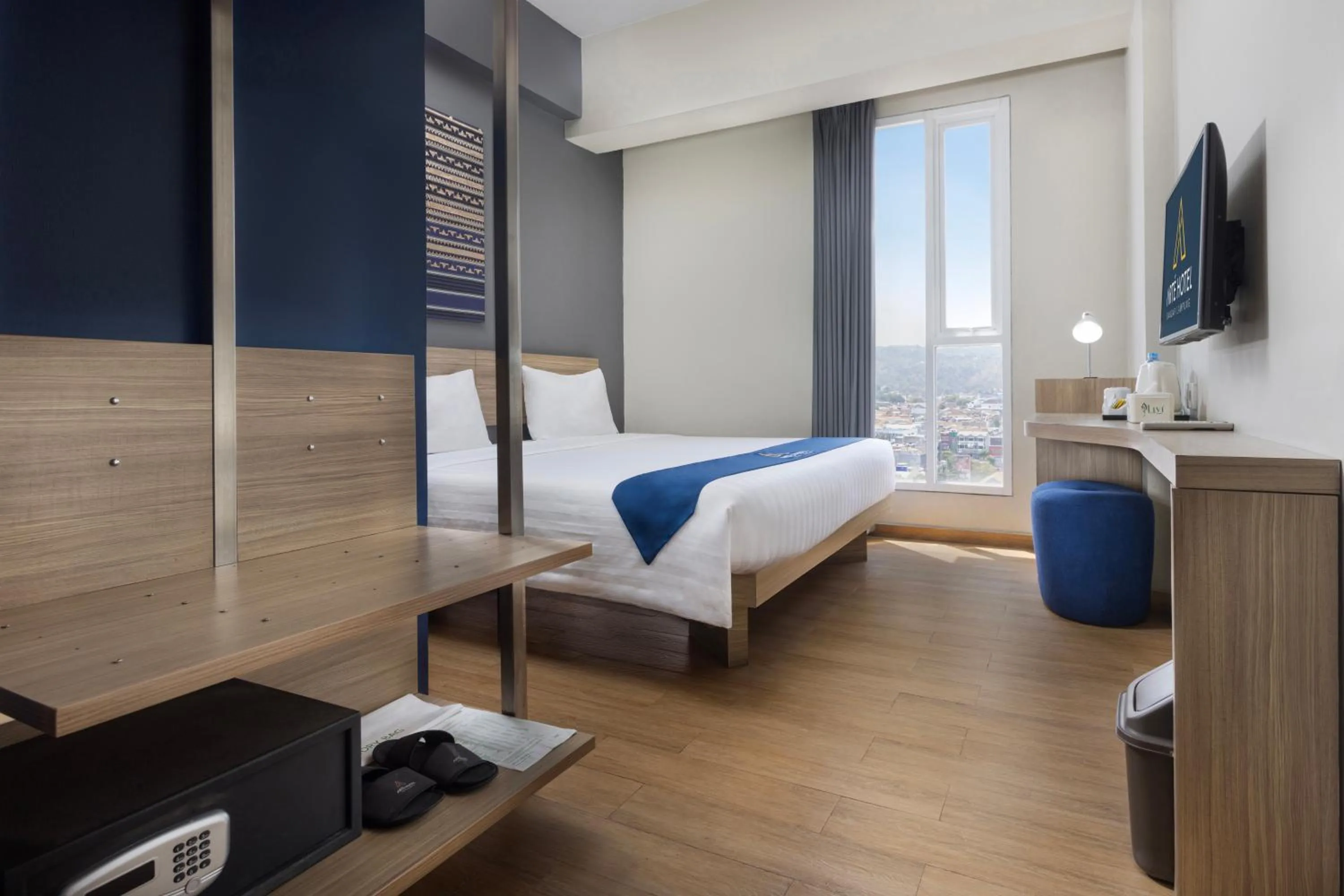 Bed in Arte Hotel Bandar Lampung