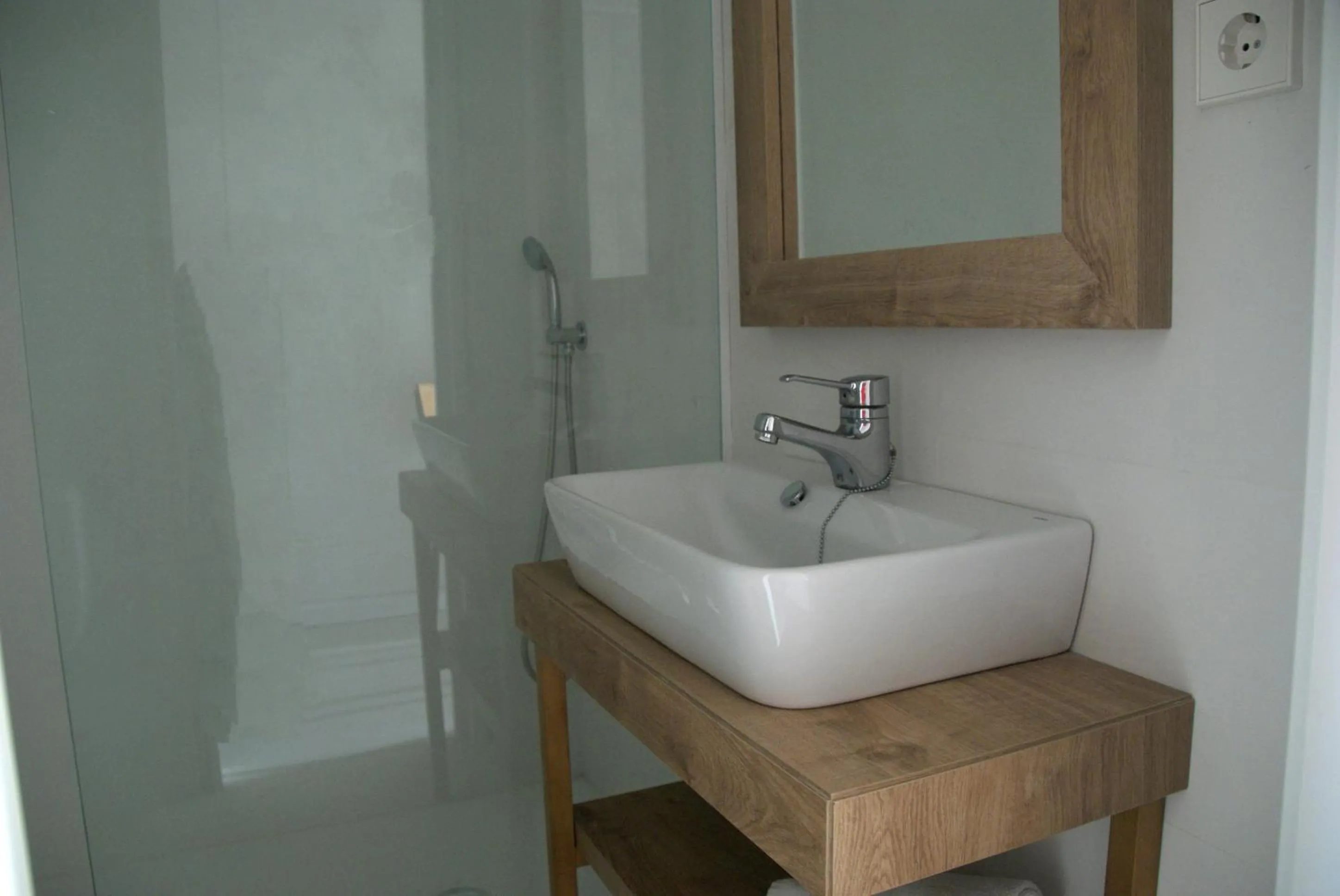 Toilet in Apartamentos Ferrer Lime Tamarindos