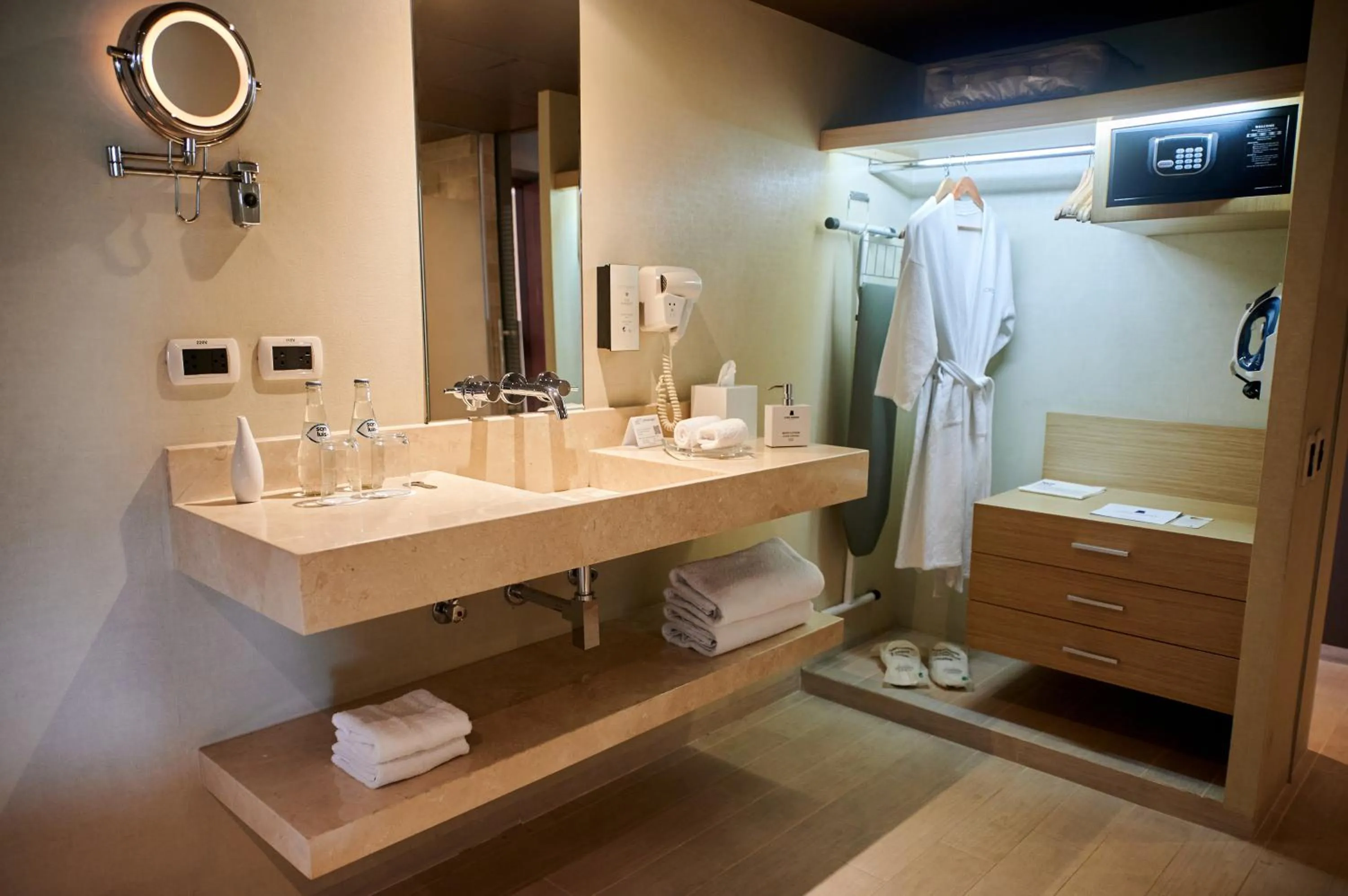 Bathroom in Casa Andina Premium Golf Los Incas