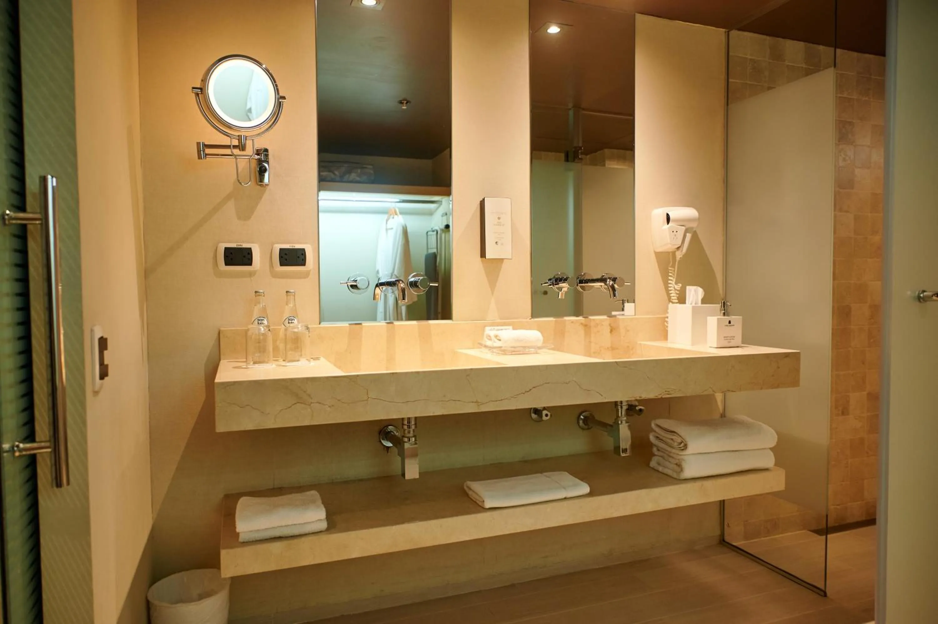 Bathroom in Casa Andina Premium Golf Los Incas