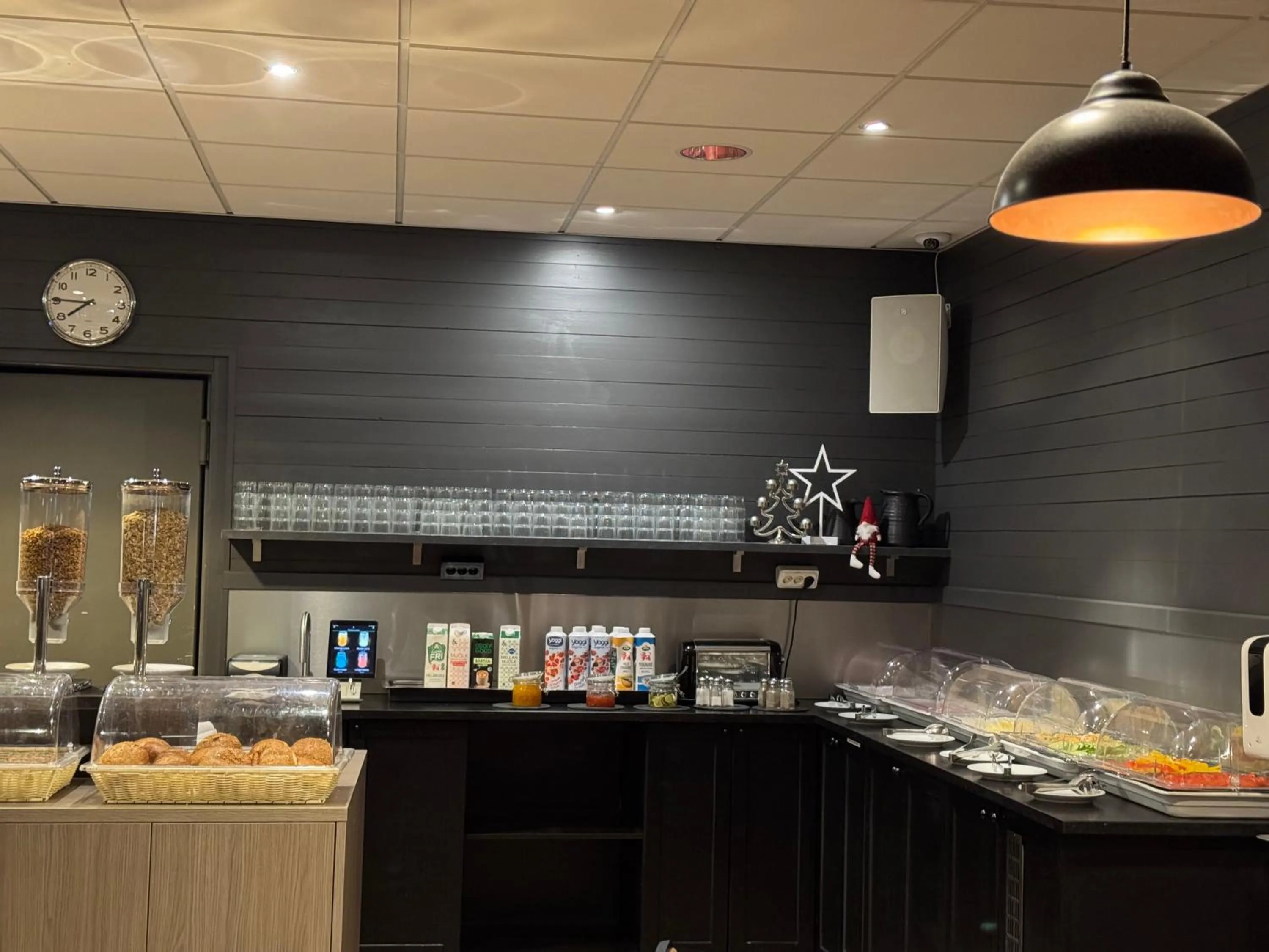 Breakfast in City Central Hotel Örebro by First Hotels