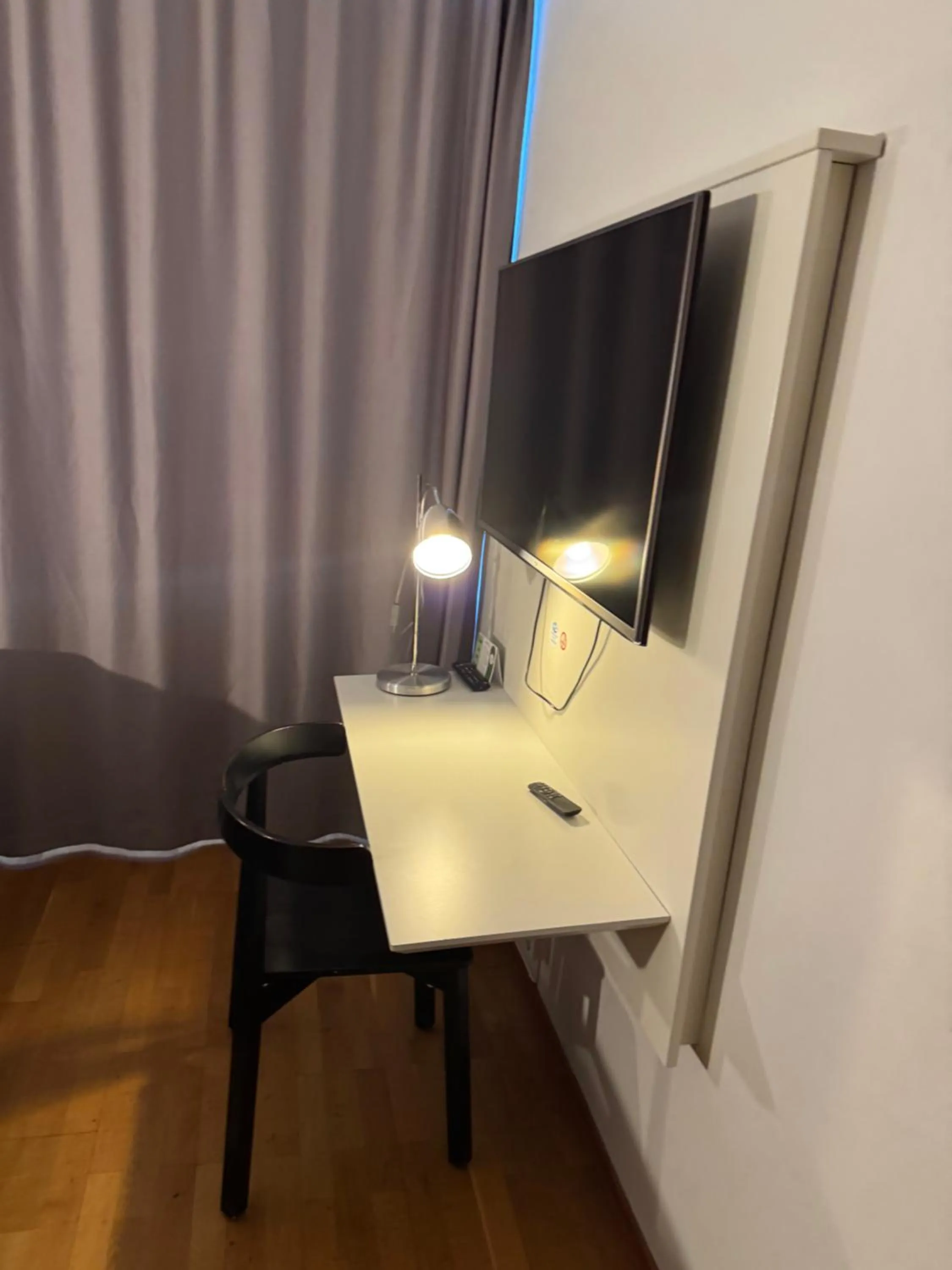 TV and multimedia in City Central Hotel Örebro by First Hotels