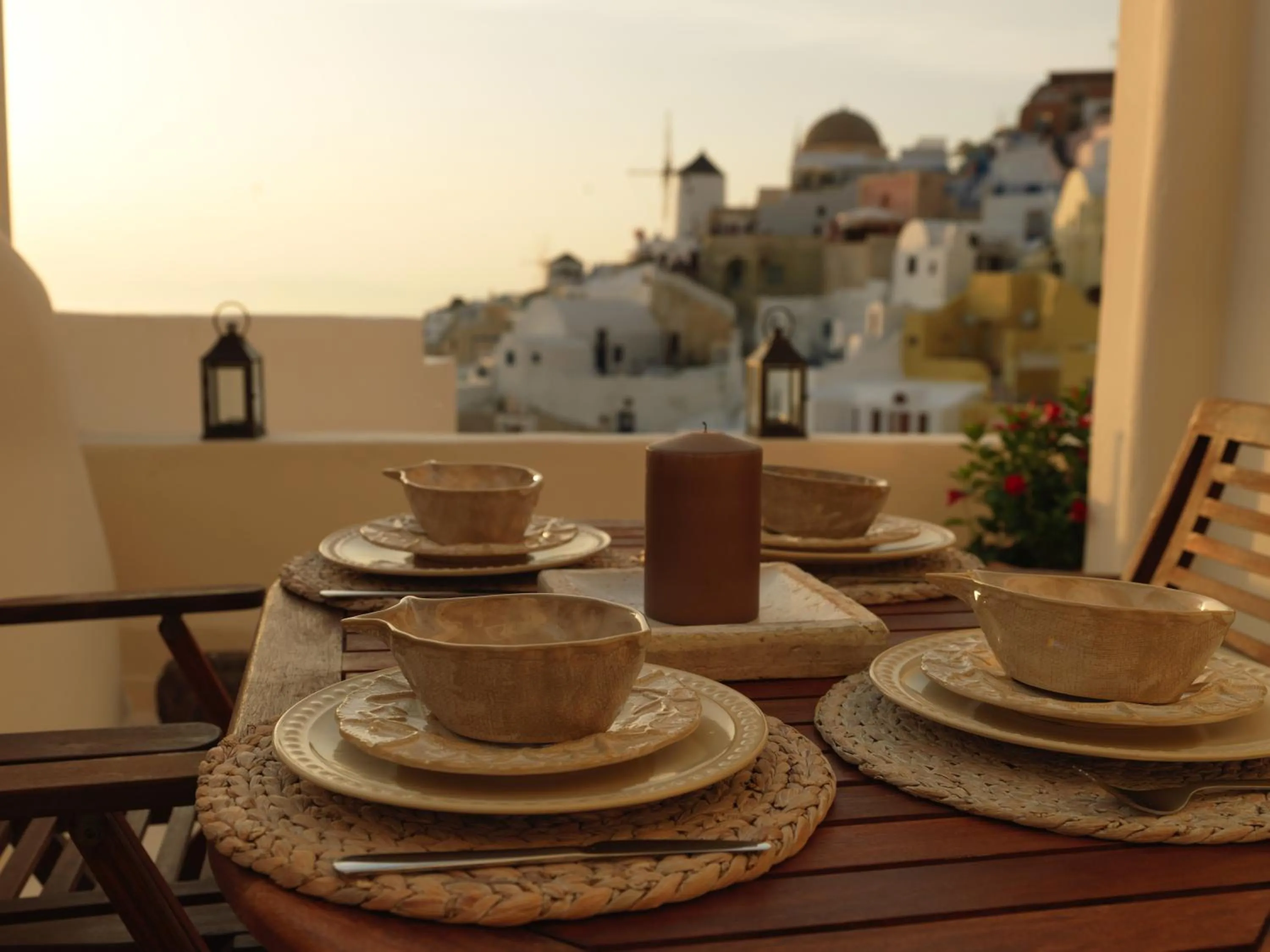 Balcony/Terrace in OIA UNIQUE HOMES by K&K