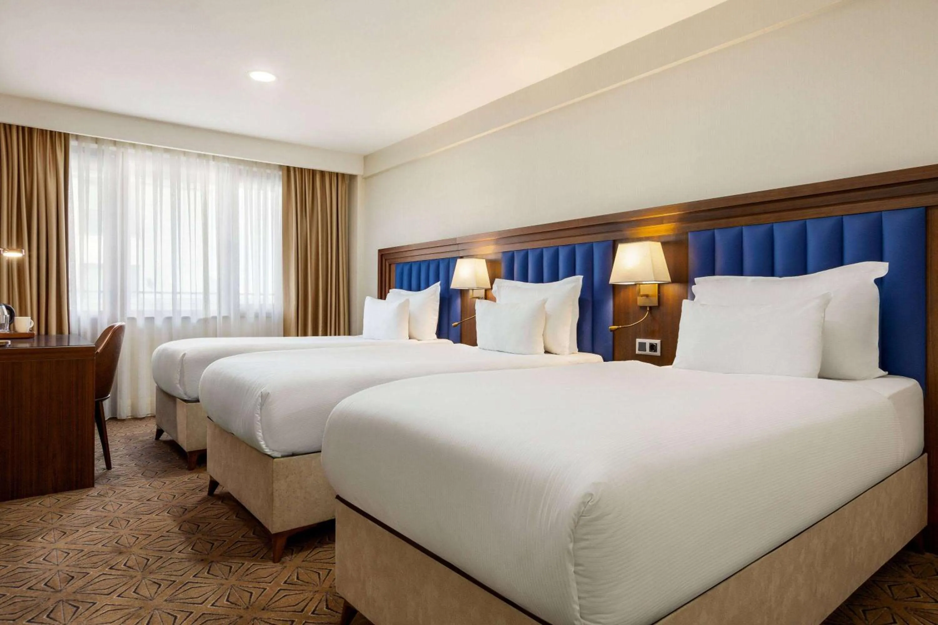 Bed in Ramada Plaza Sultanahmet