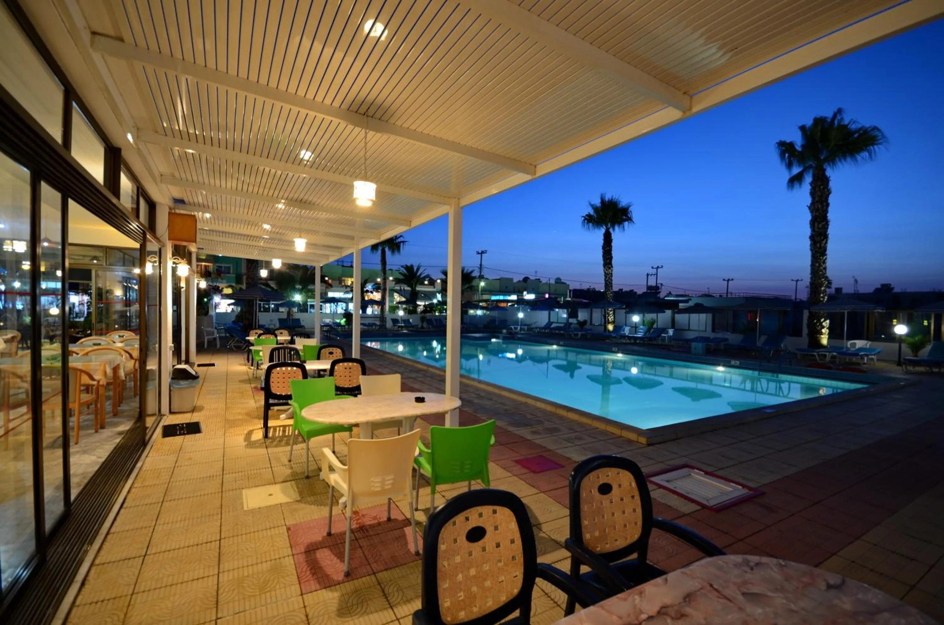 Night in Tropical Sol