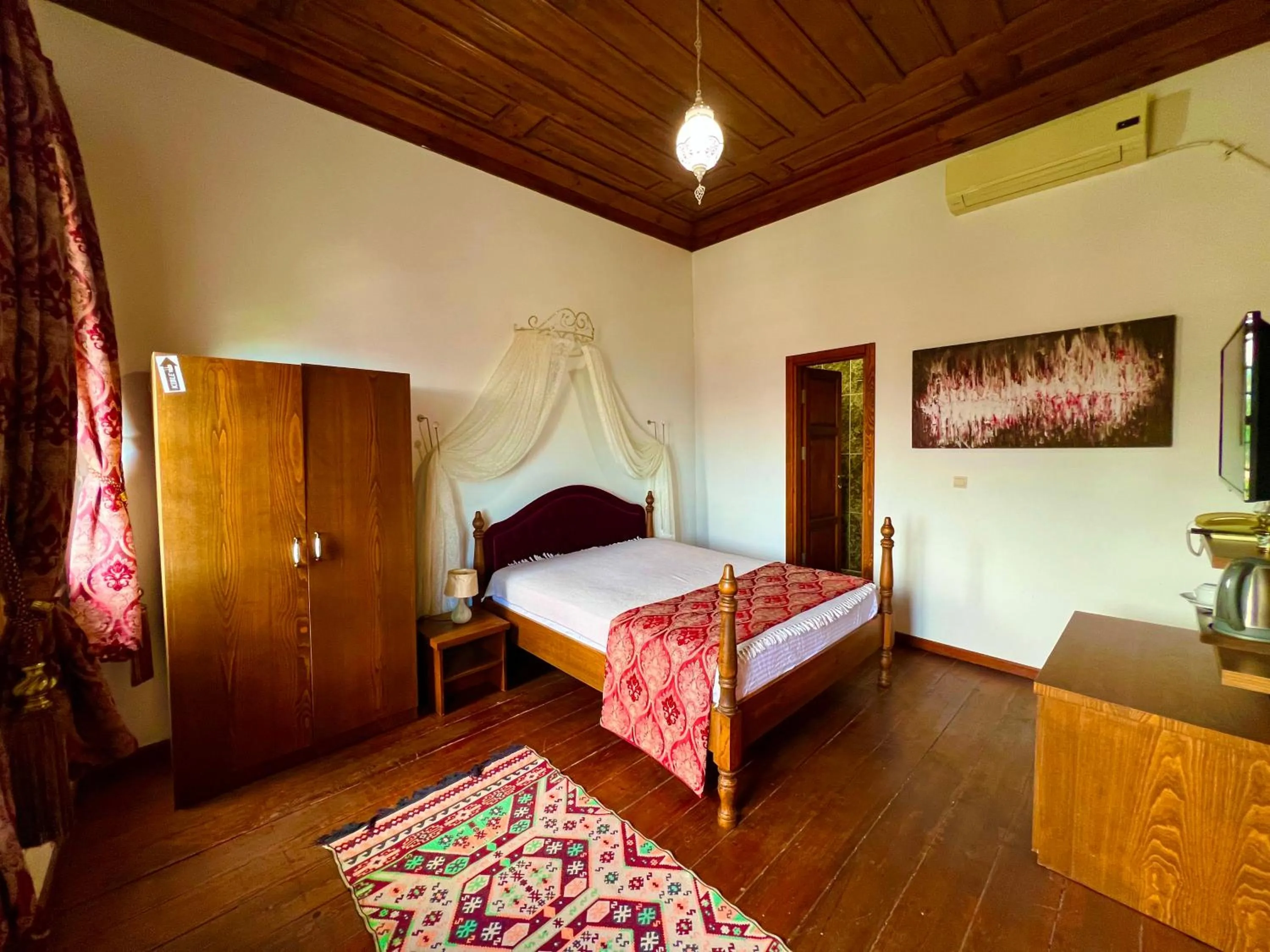 Photo of the whole room in Mehmet Efendi Mansion & Hotel